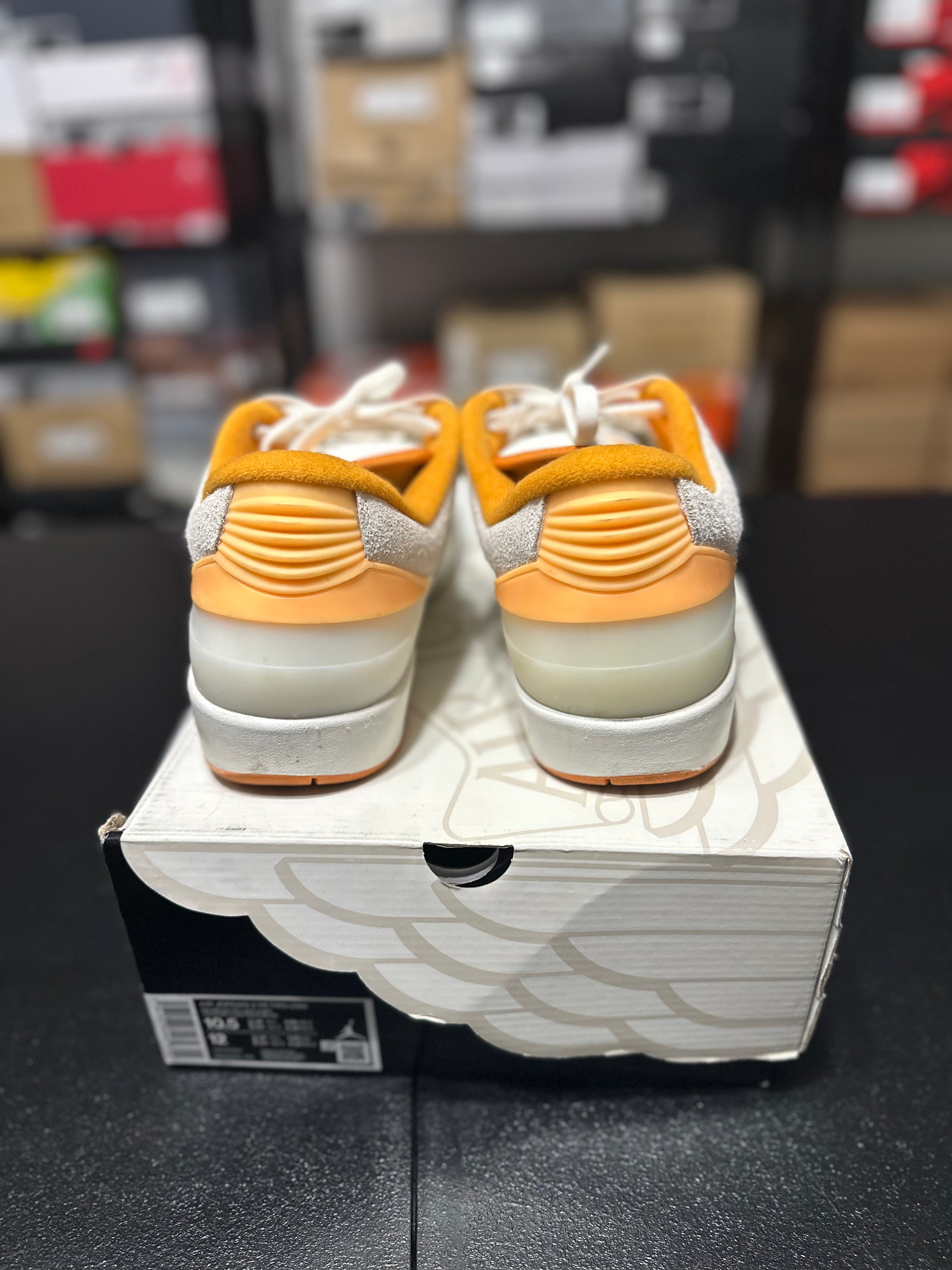 Size 10.5 - J2 low melon tint