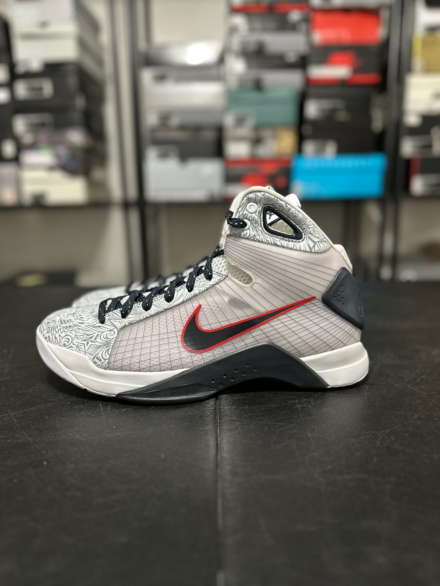 Size 14 - Hyperdunk 08 United We Rise DS