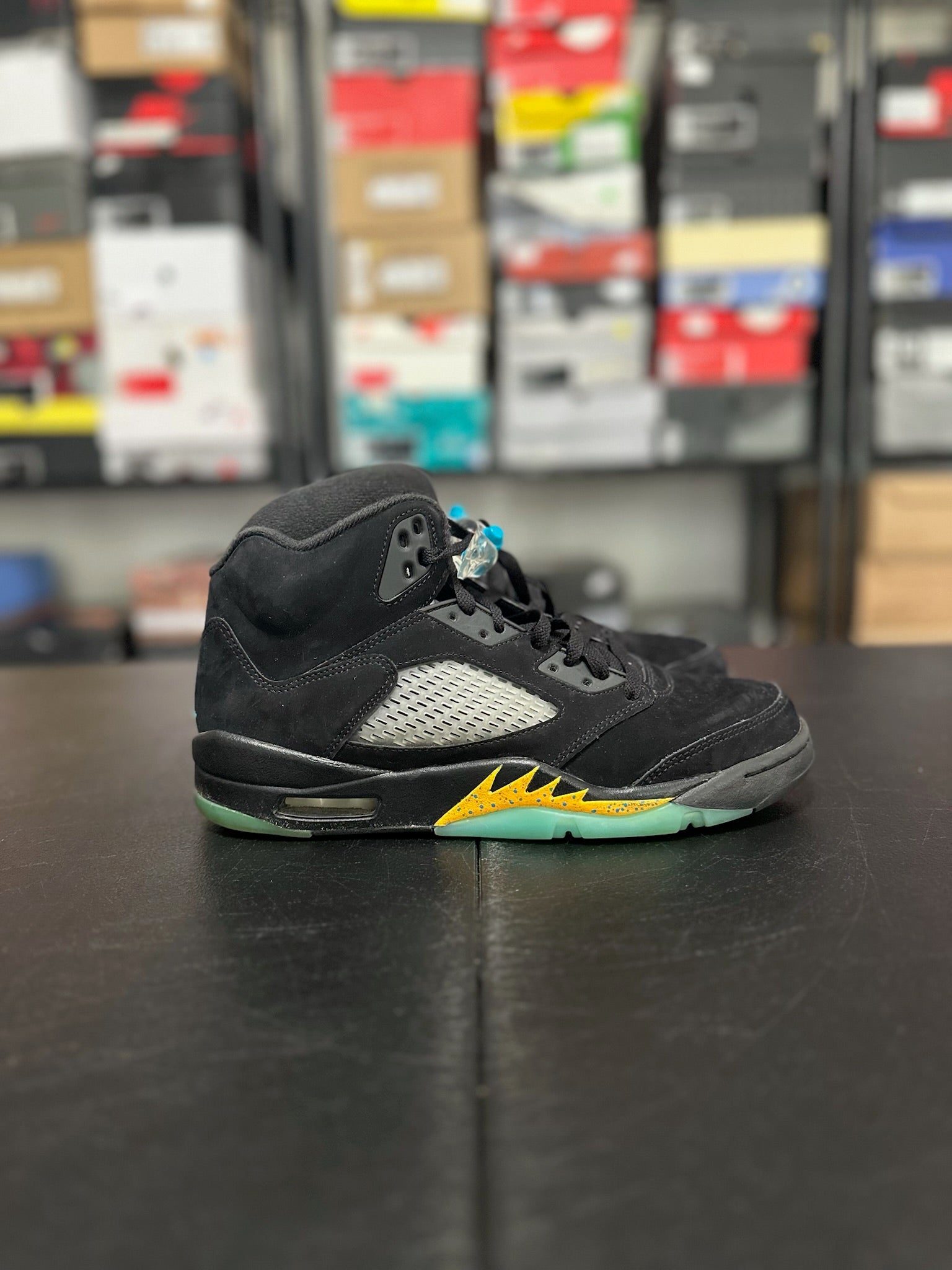 Size 9.5 - J5 Aqua