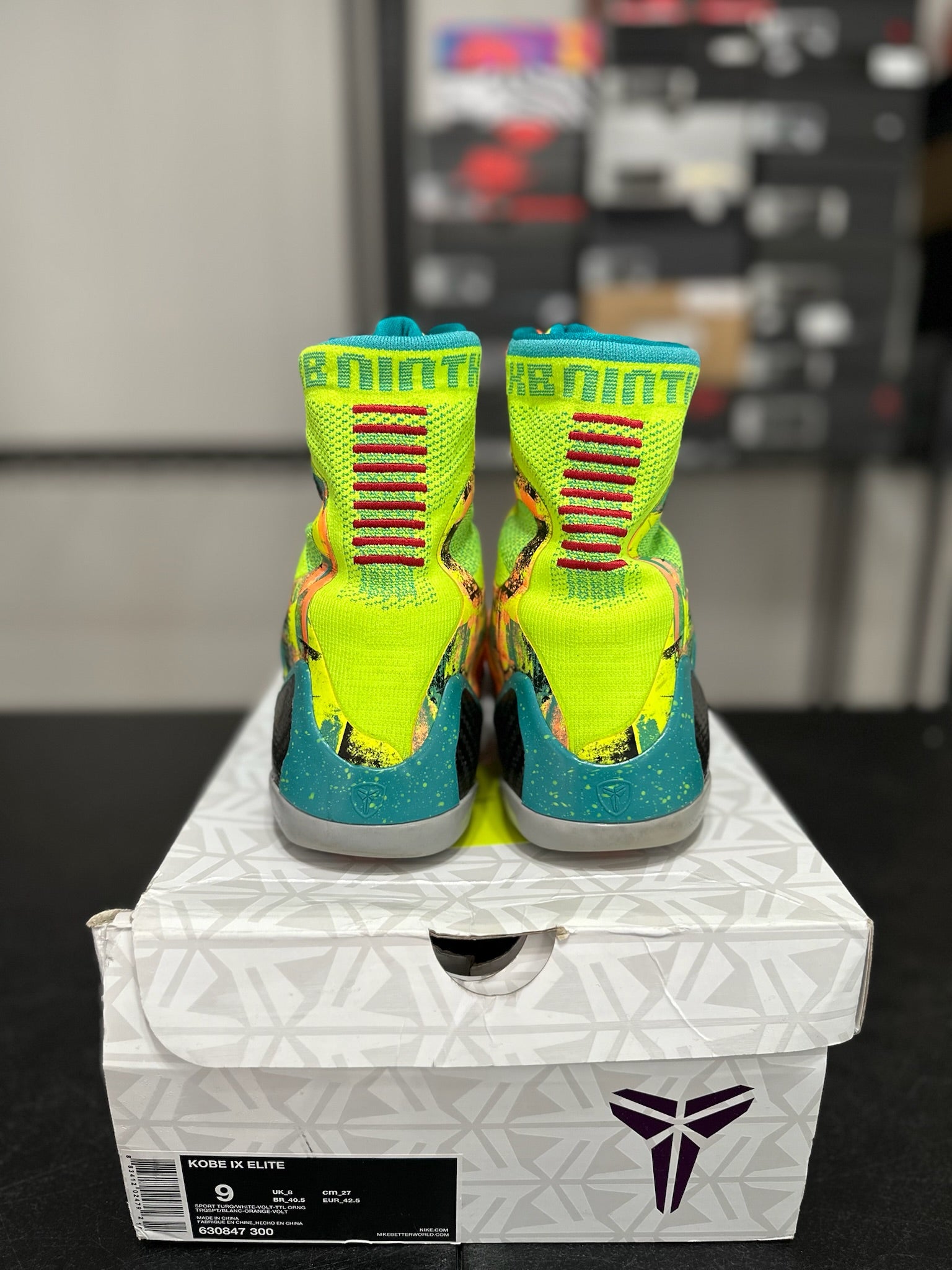 Size 9 - Kobe 9 Elite Influence