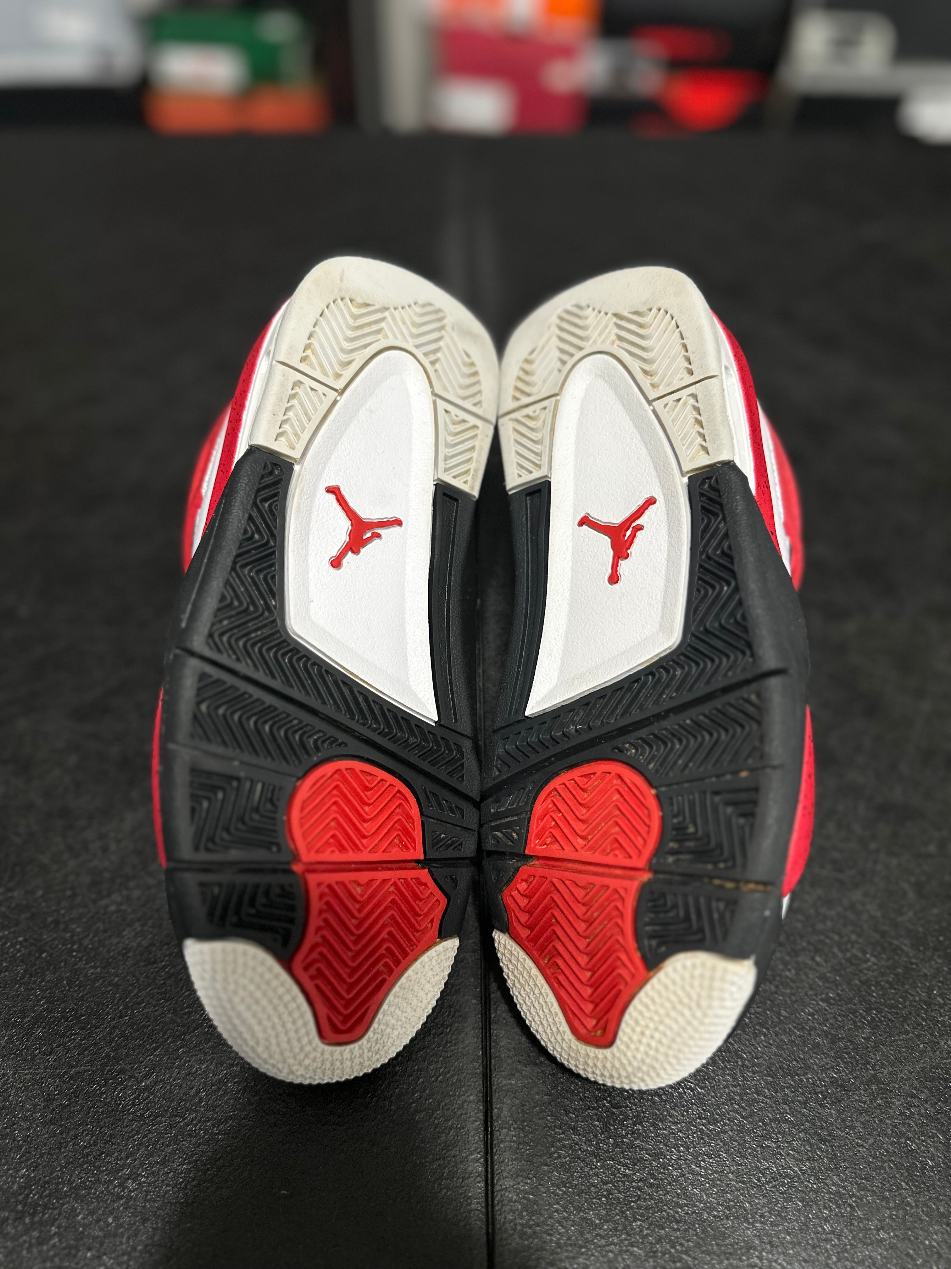 Size 4y - J4 red cement GS