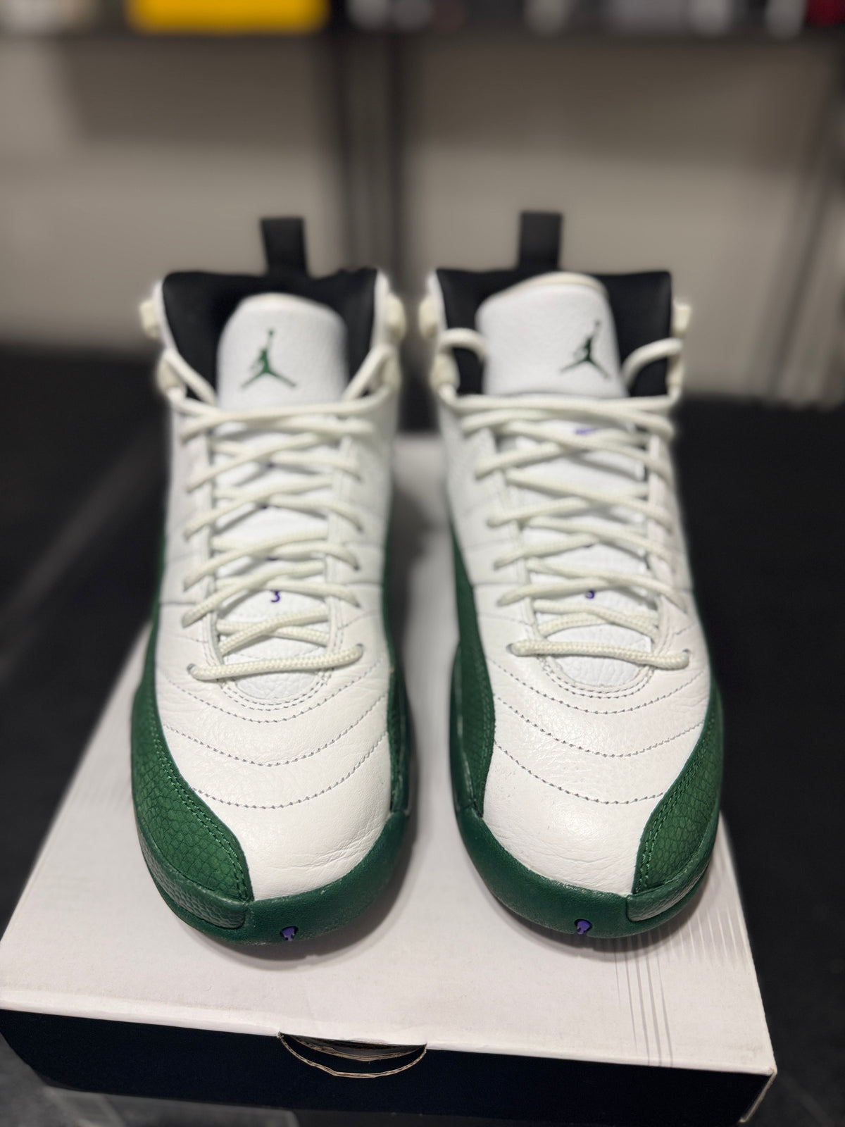 Size 5.5 - J12 bucks