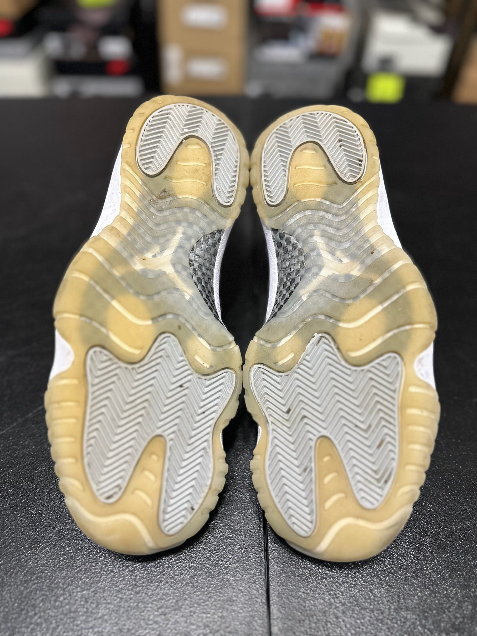 Size 10 - J11 Jubilee 25th Anniversary