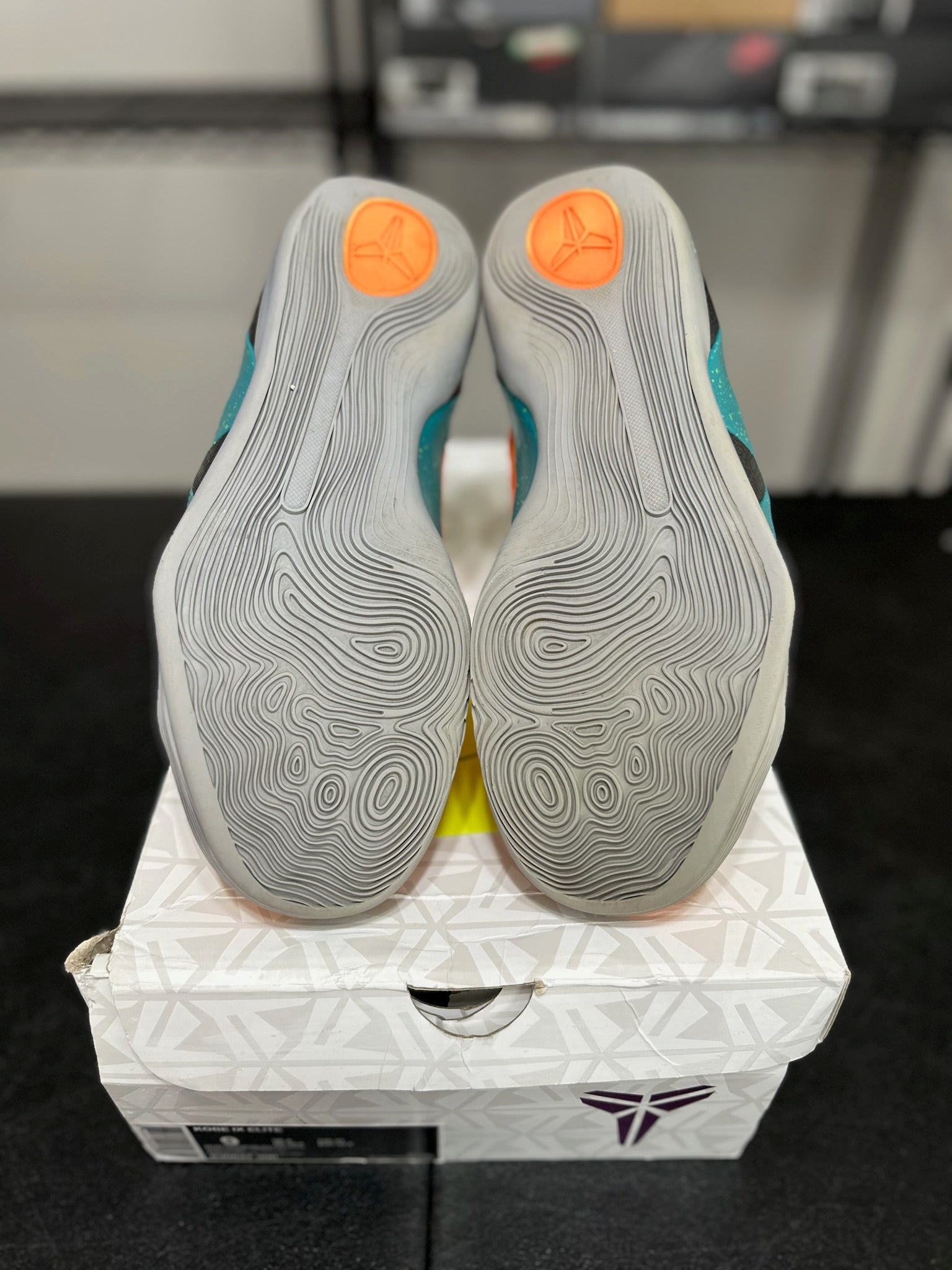 Size 9 - Kobe 9 Elite Influence