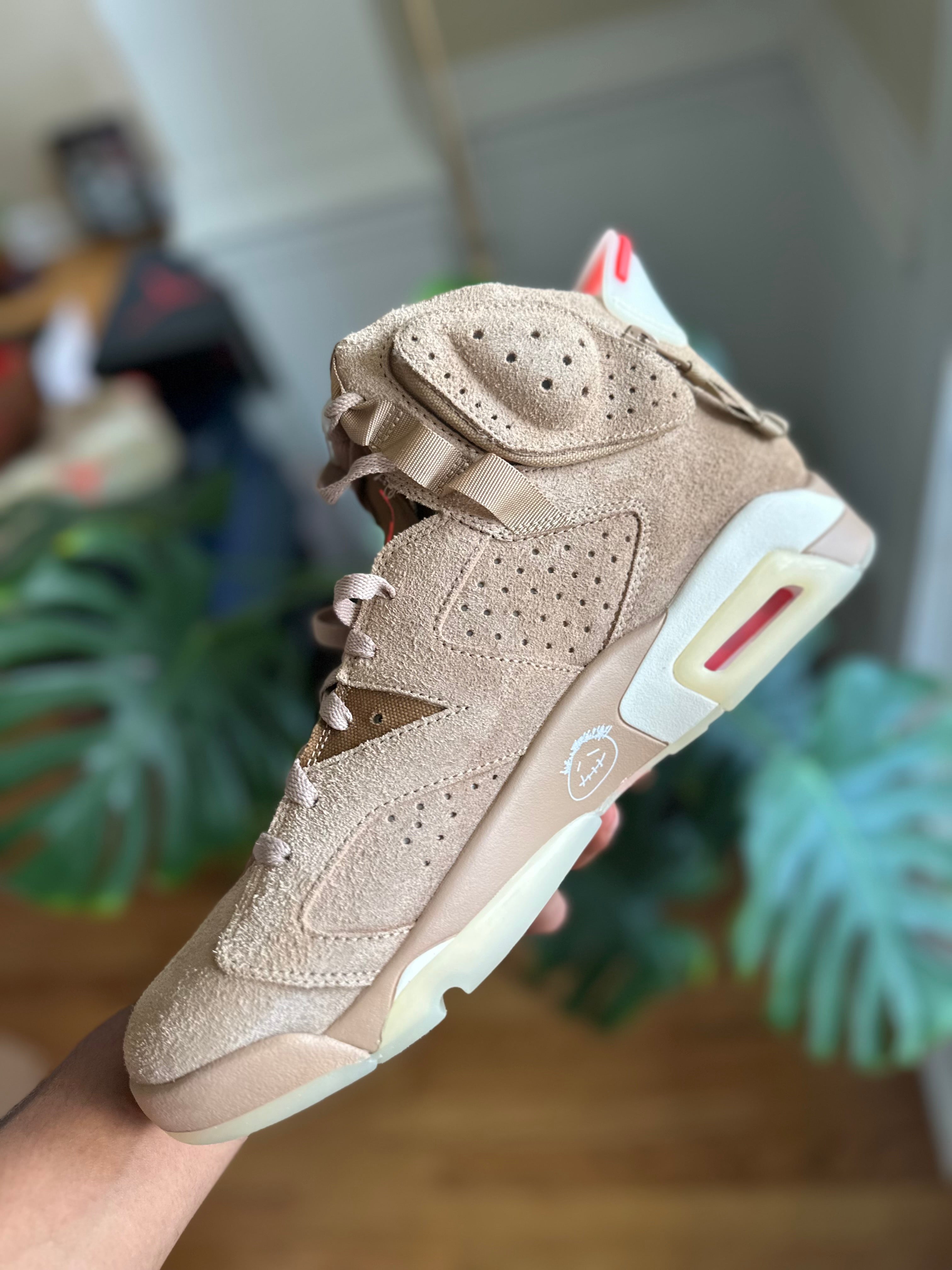 Size 12 - J6 Travis British khaki