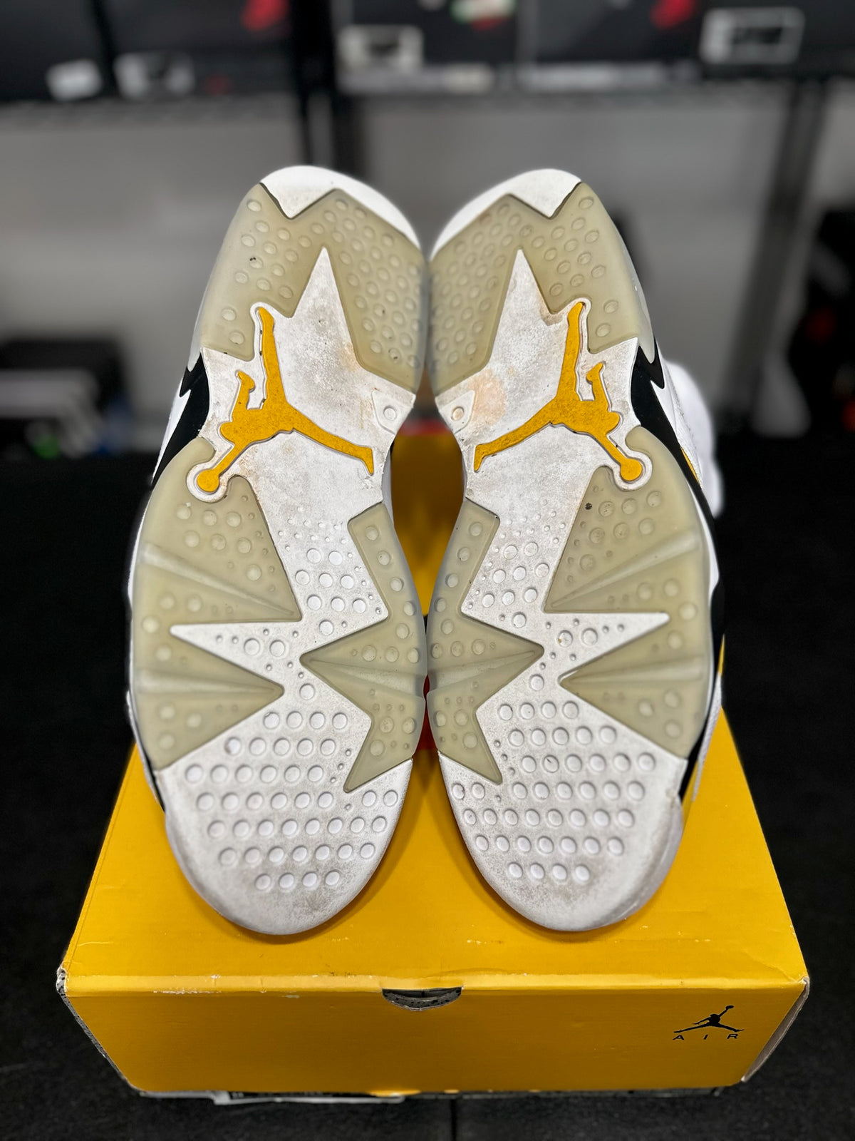 Size 14 - J6 yellow ochre