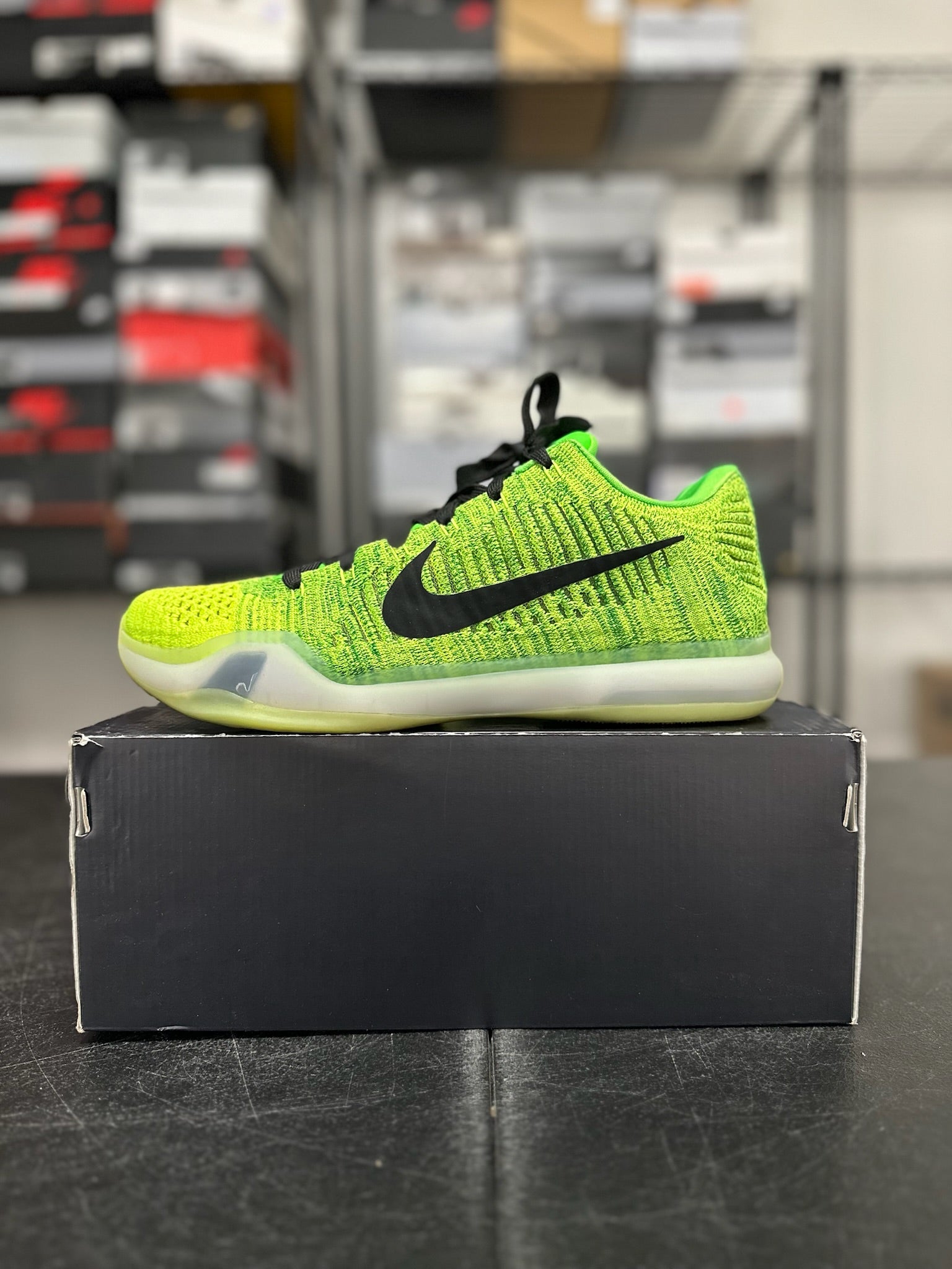 Size 10.5 - Kobe 10 Elite Grinch