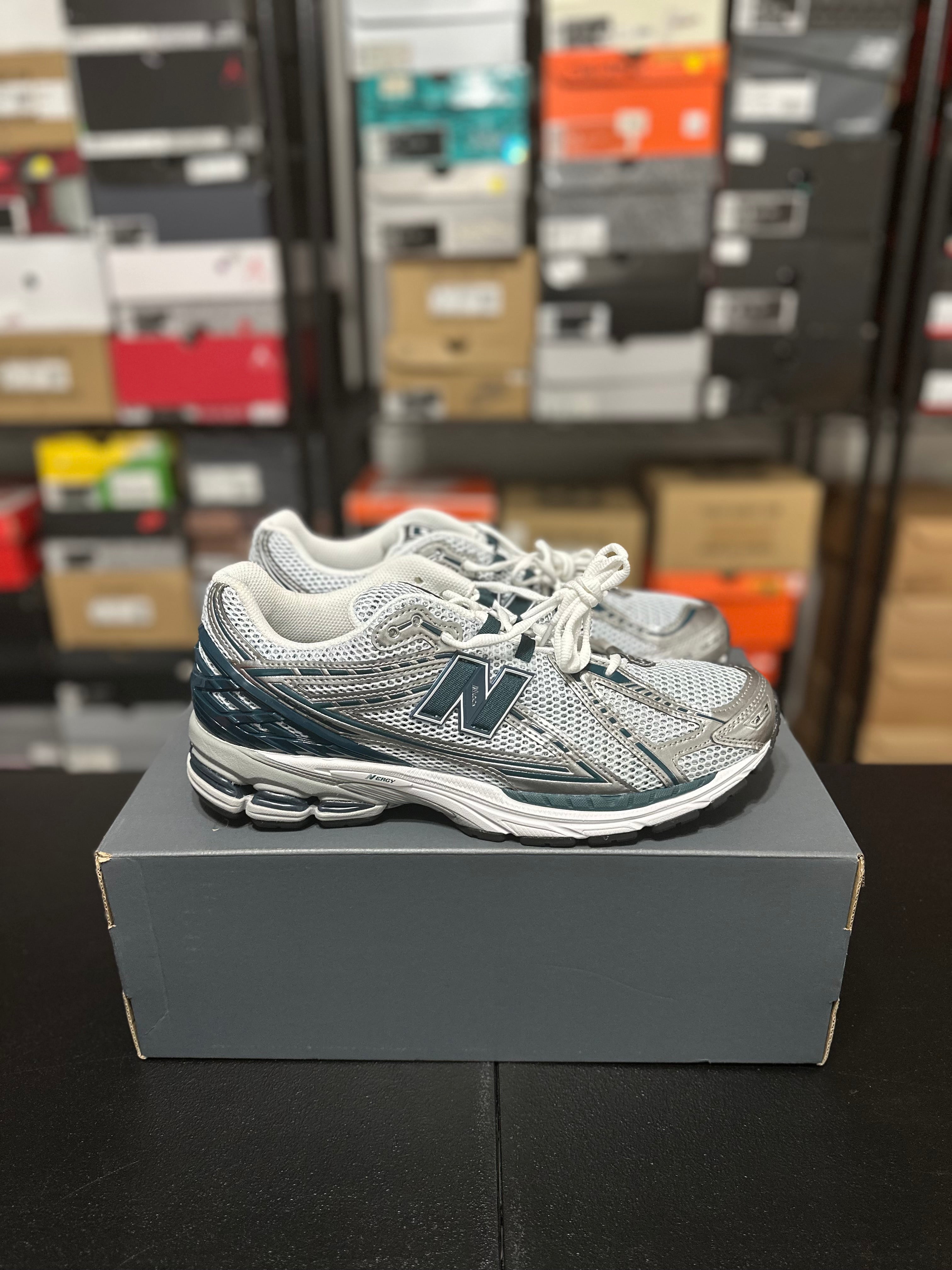 Size 12 - NB 1906r
