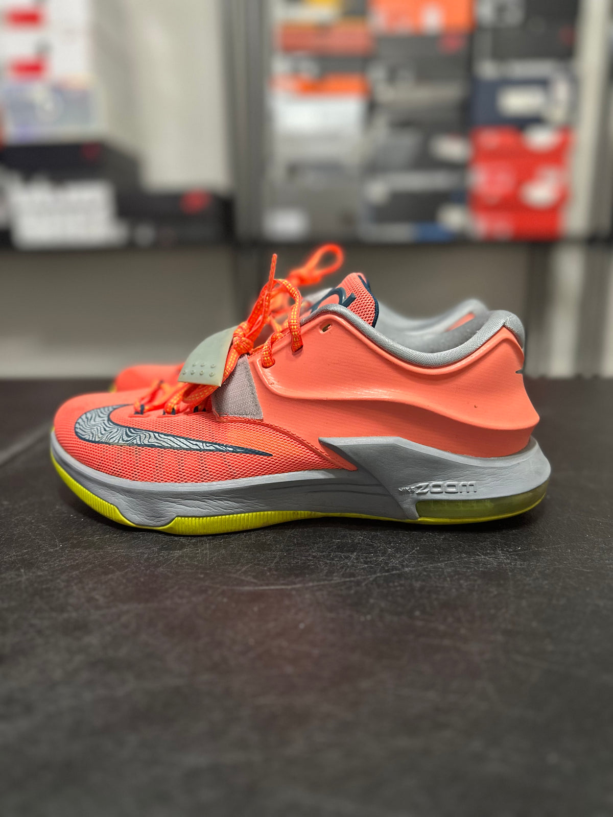 Size 9 - KD7 35,000 Degrees