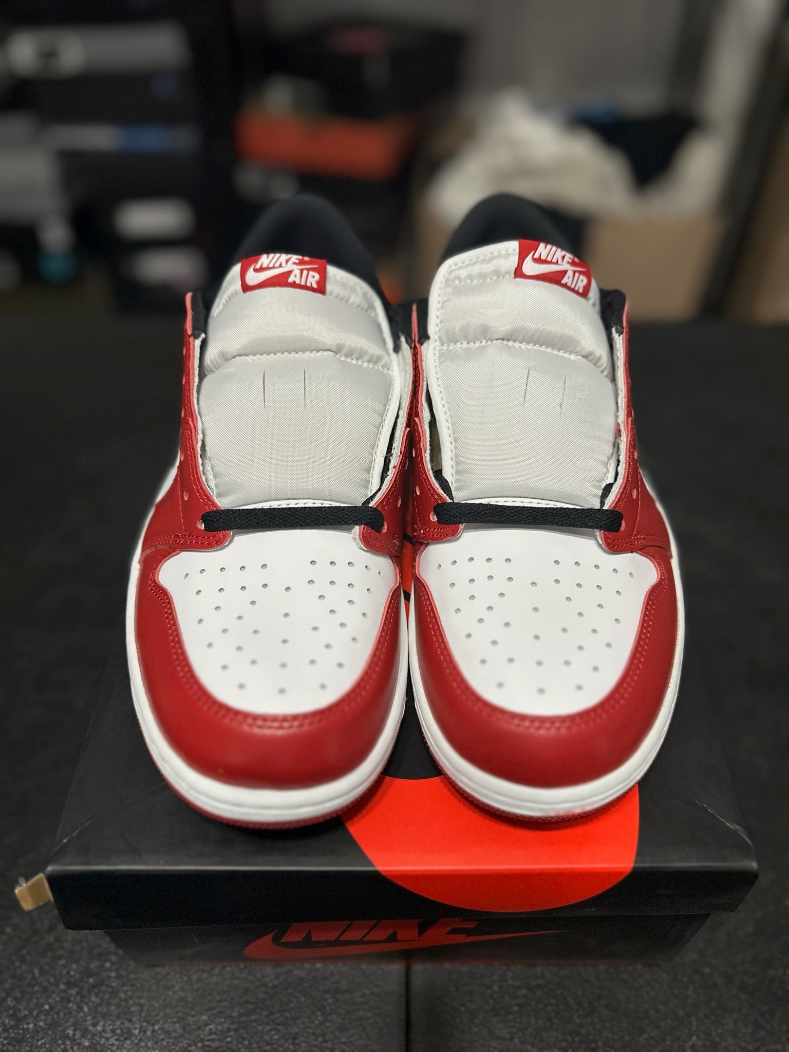 Size 11.5 - J1 Low Chicago DS
