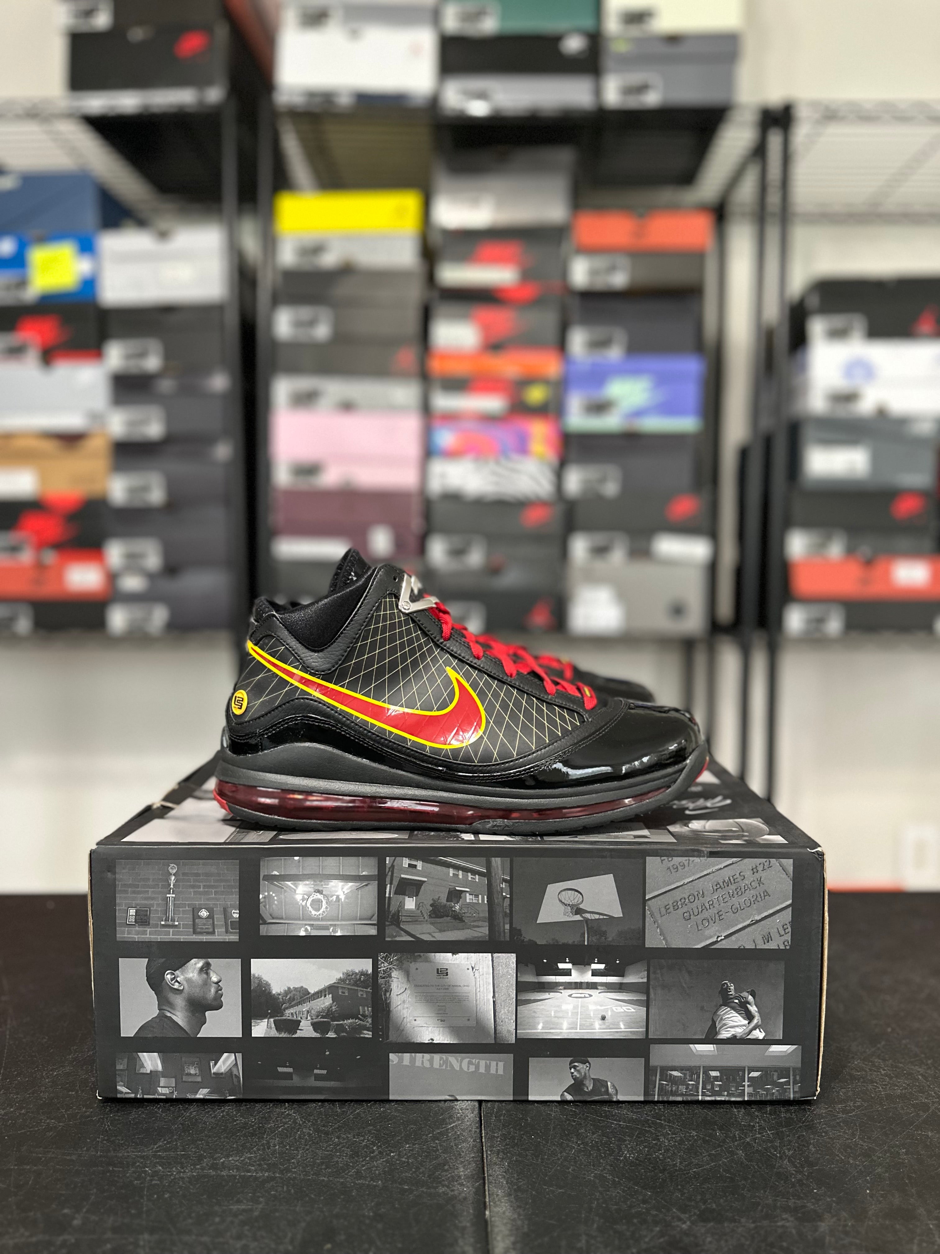 Size 11 - LeBron 7 Fairfax 202