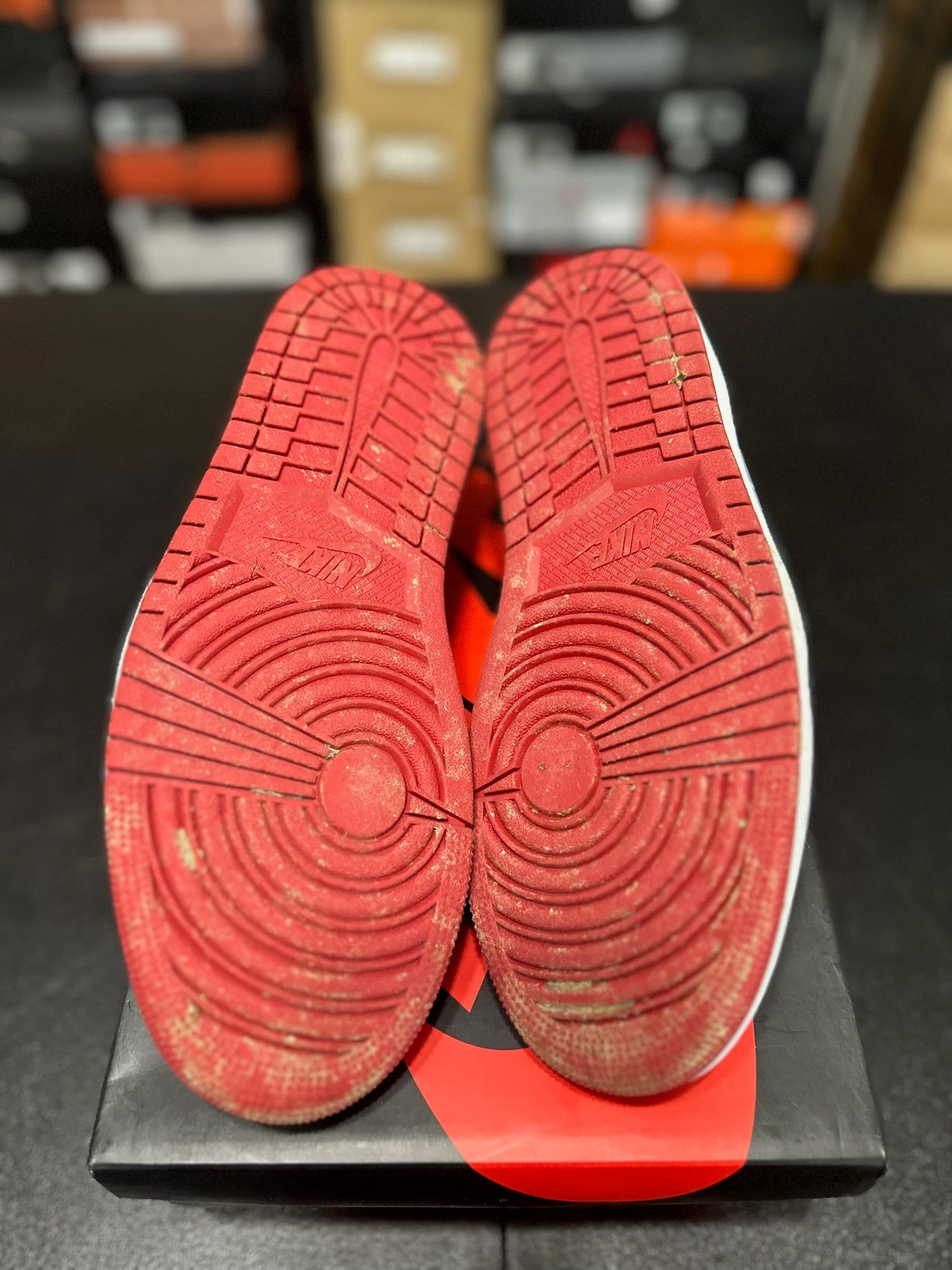 Size 8.5 - J1 Low Black Toe