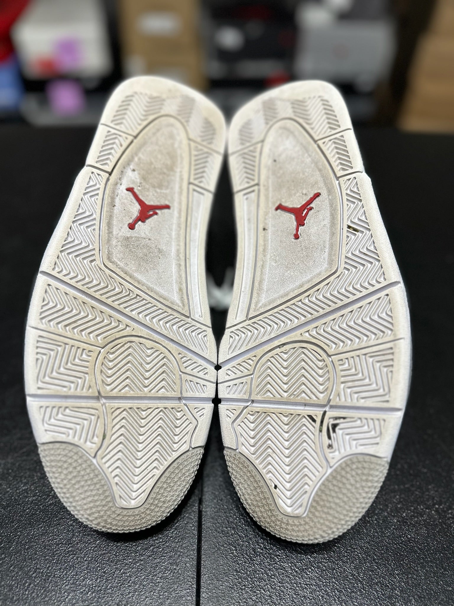 Size 10.5 - J4 White Oreo