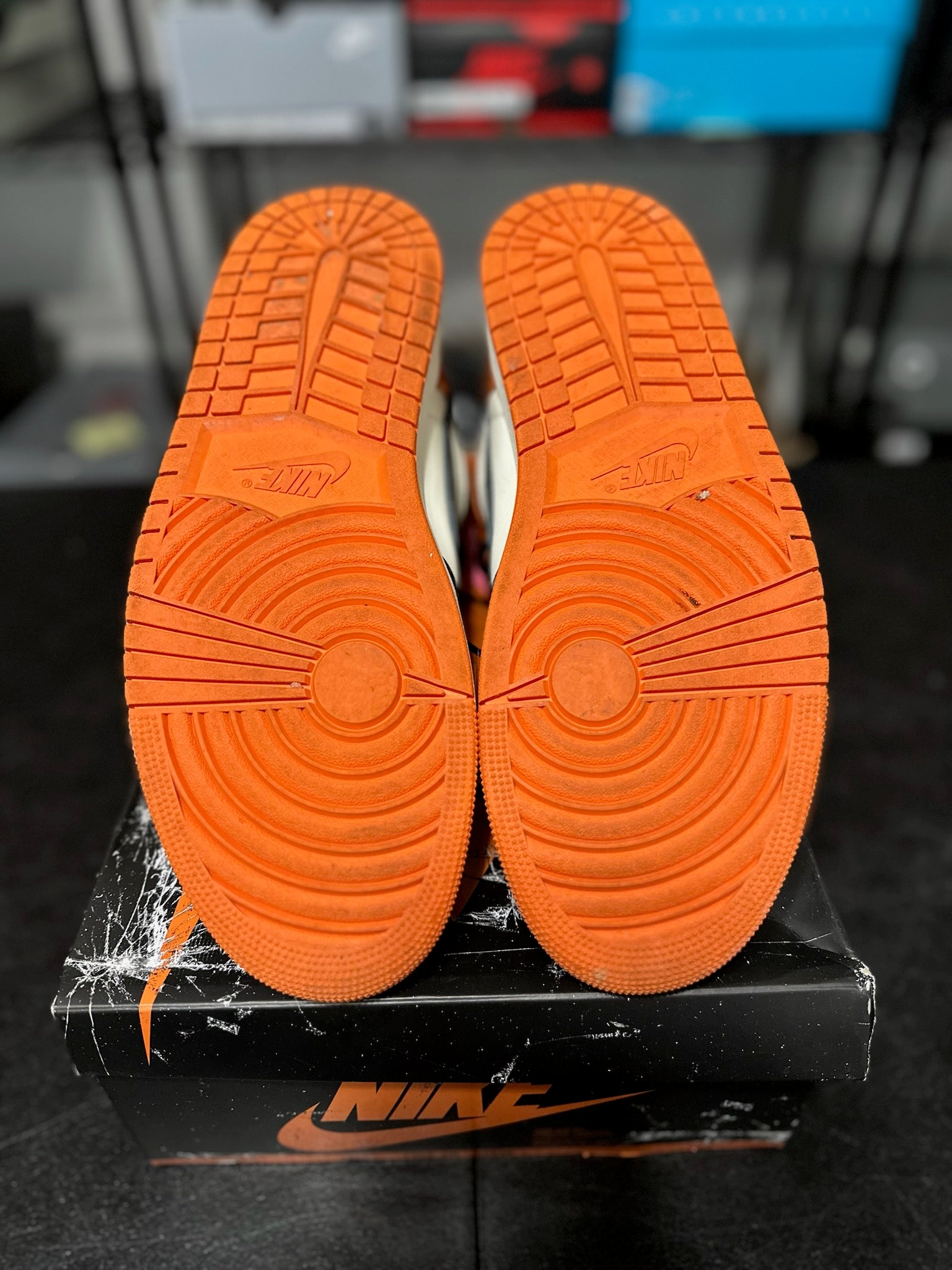 Size 11 - J1 High Shattered Backboard