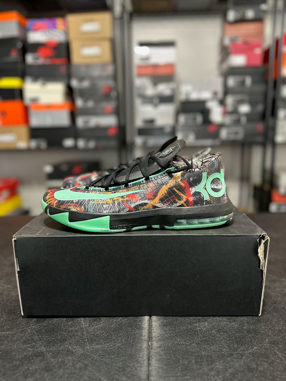Size 13 - KD 6 illusion