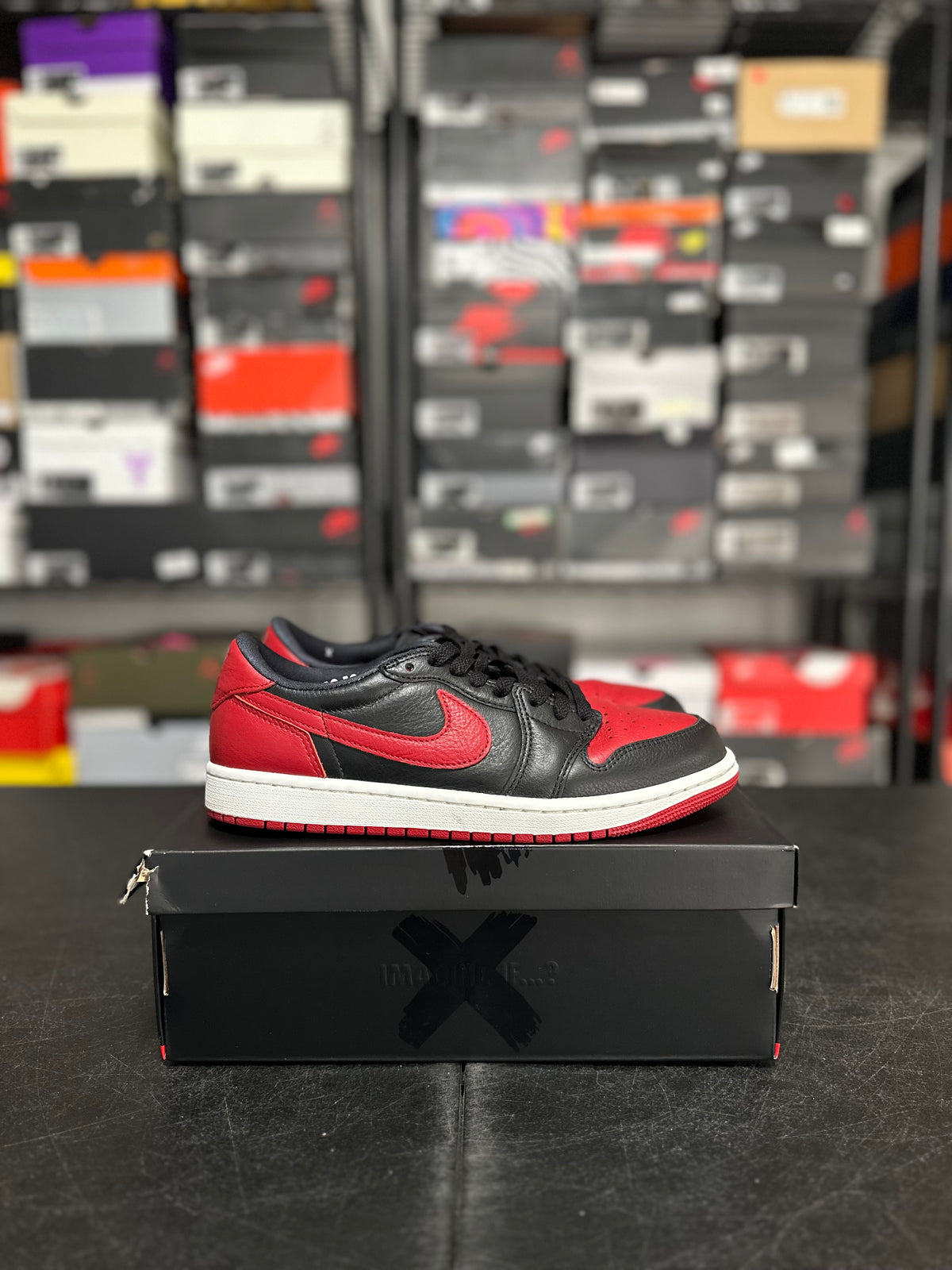 Size 8.5 - J1 low banned