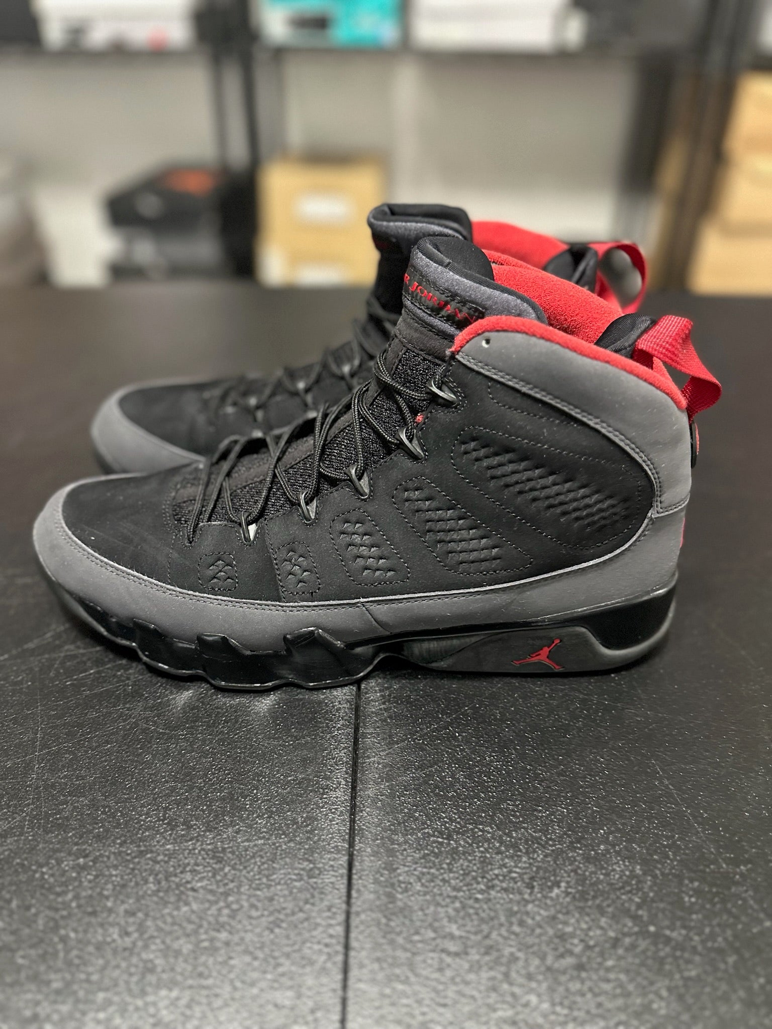 Size 14 - J9 Charcoal
