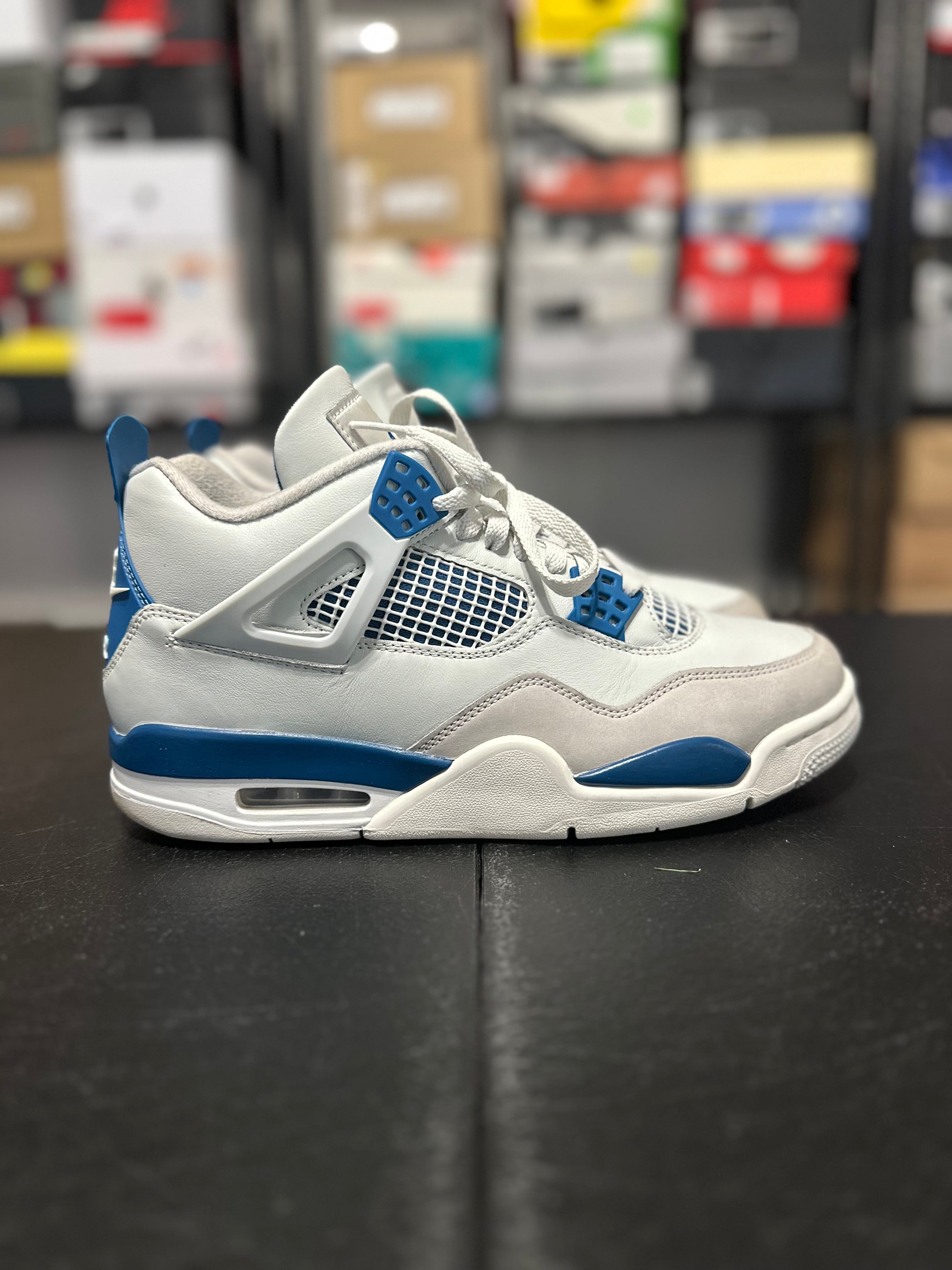 Size 9.5 - J4 military blue 2024