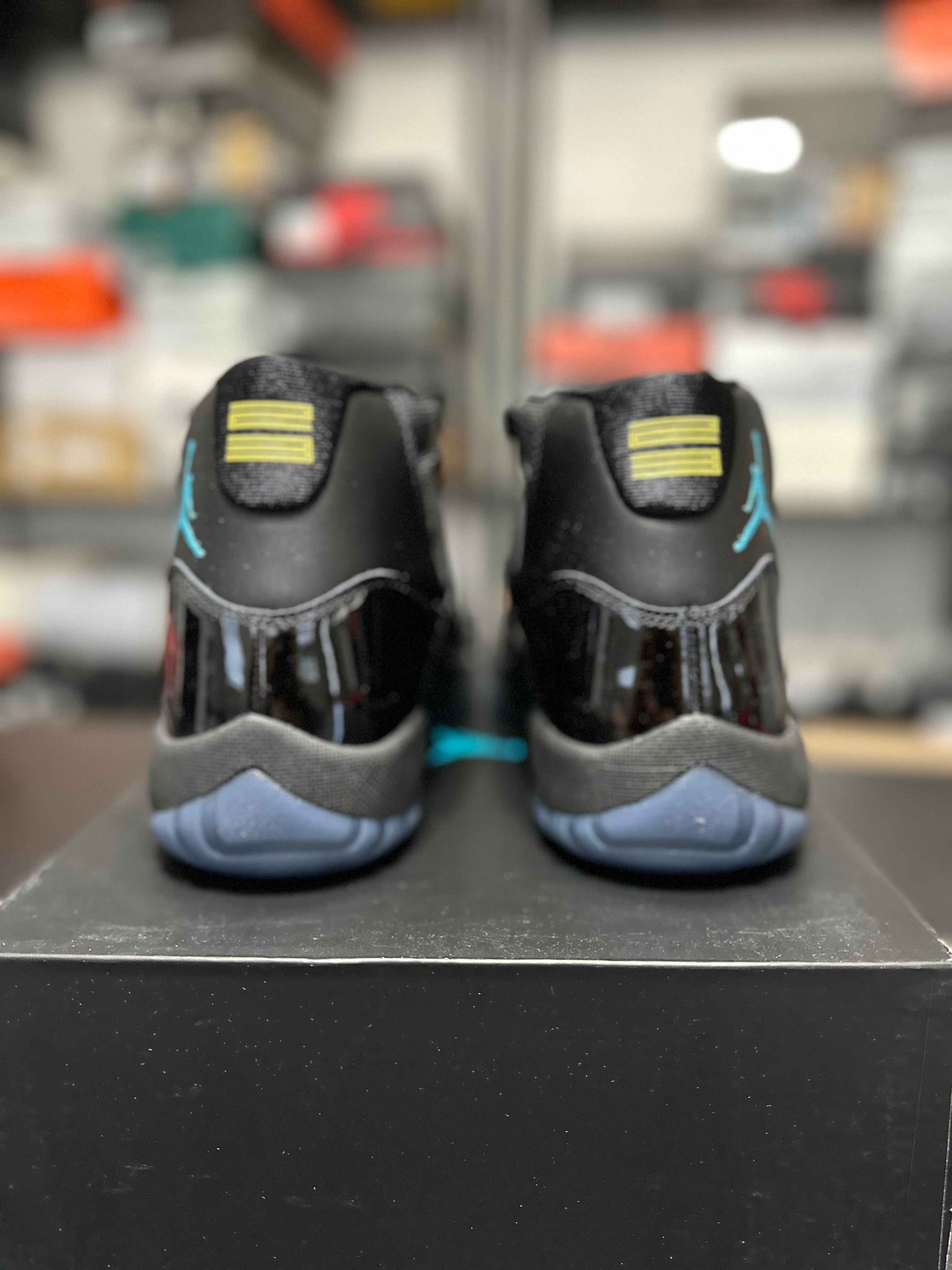 Size 10.5 - J11 gamma