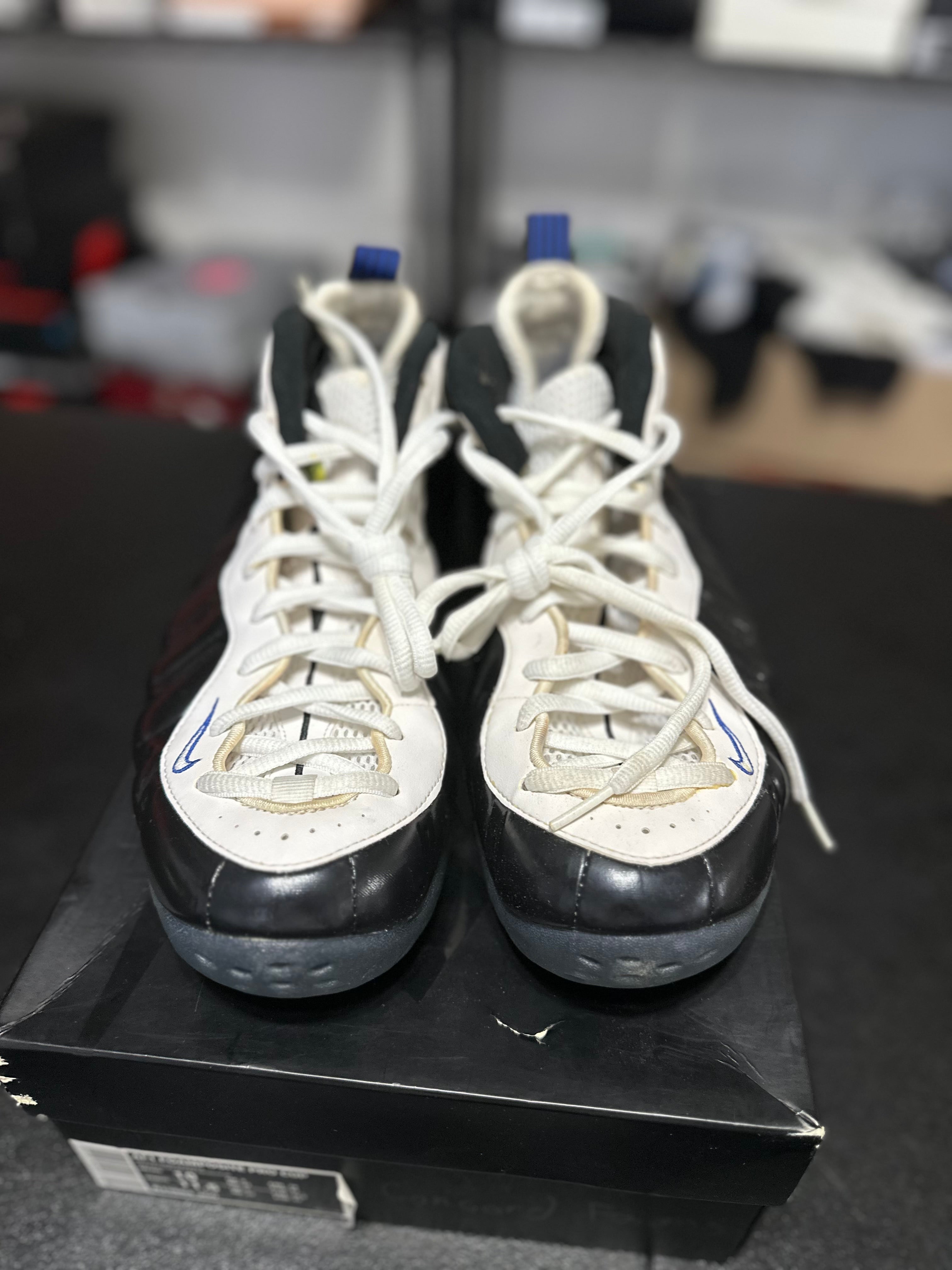 Size 10 - Foamposite one concord