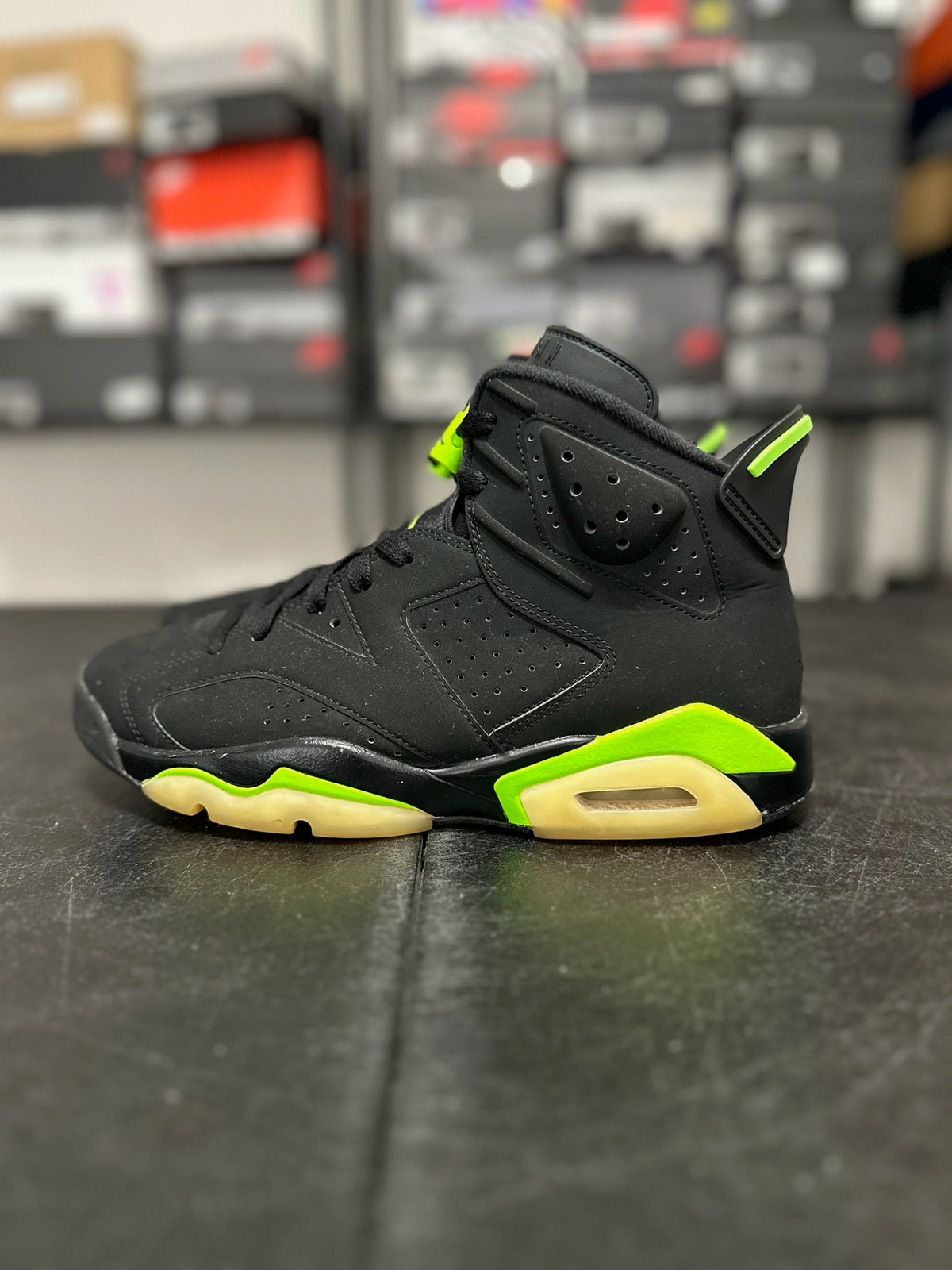 Size 8.5 - j6 electric green
