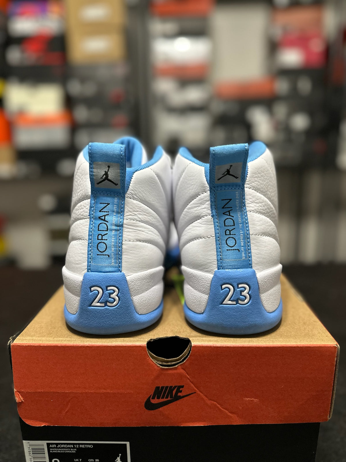 Size 8 - J12 Melo