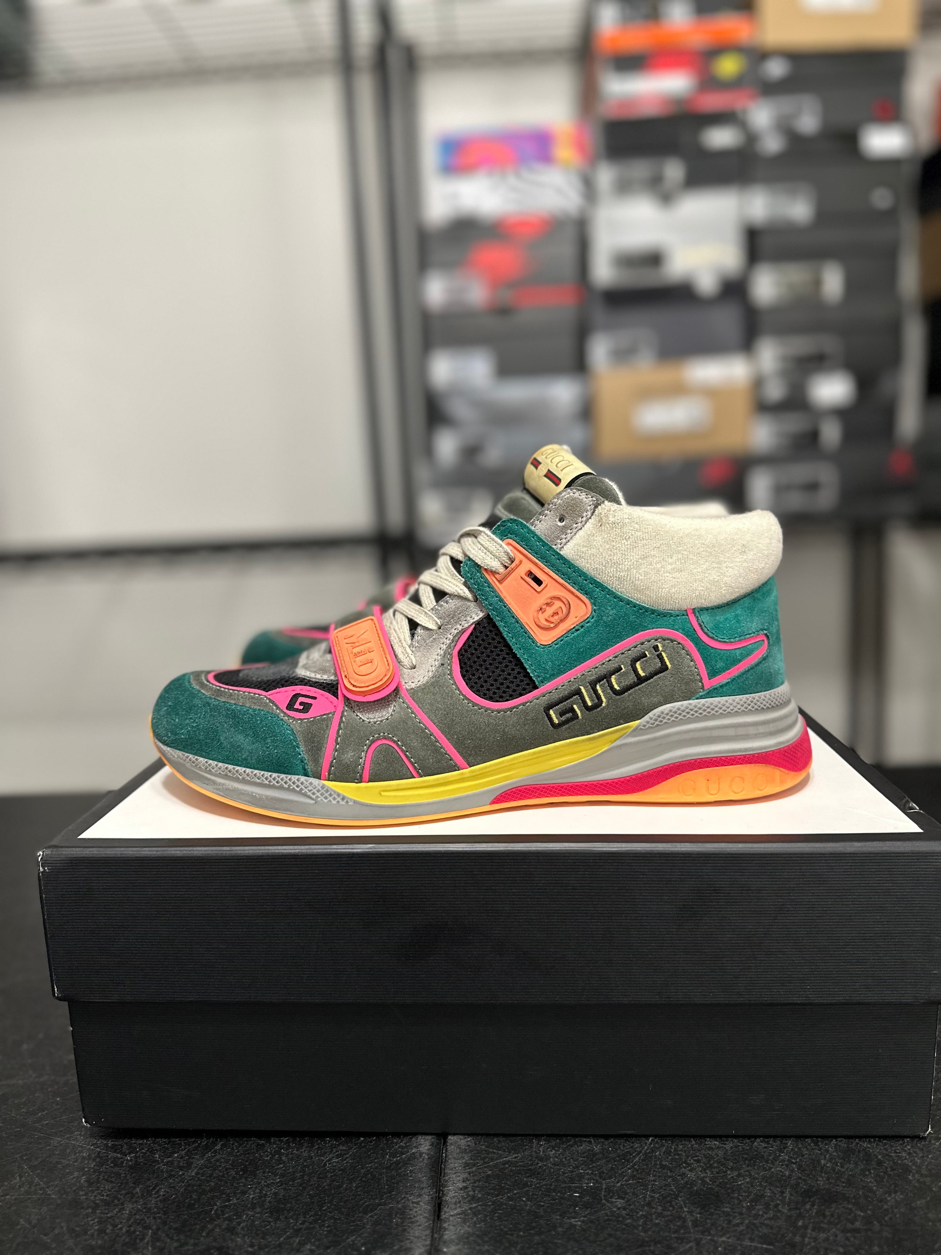 Size 12 - Gucci ultra pace mid green teal