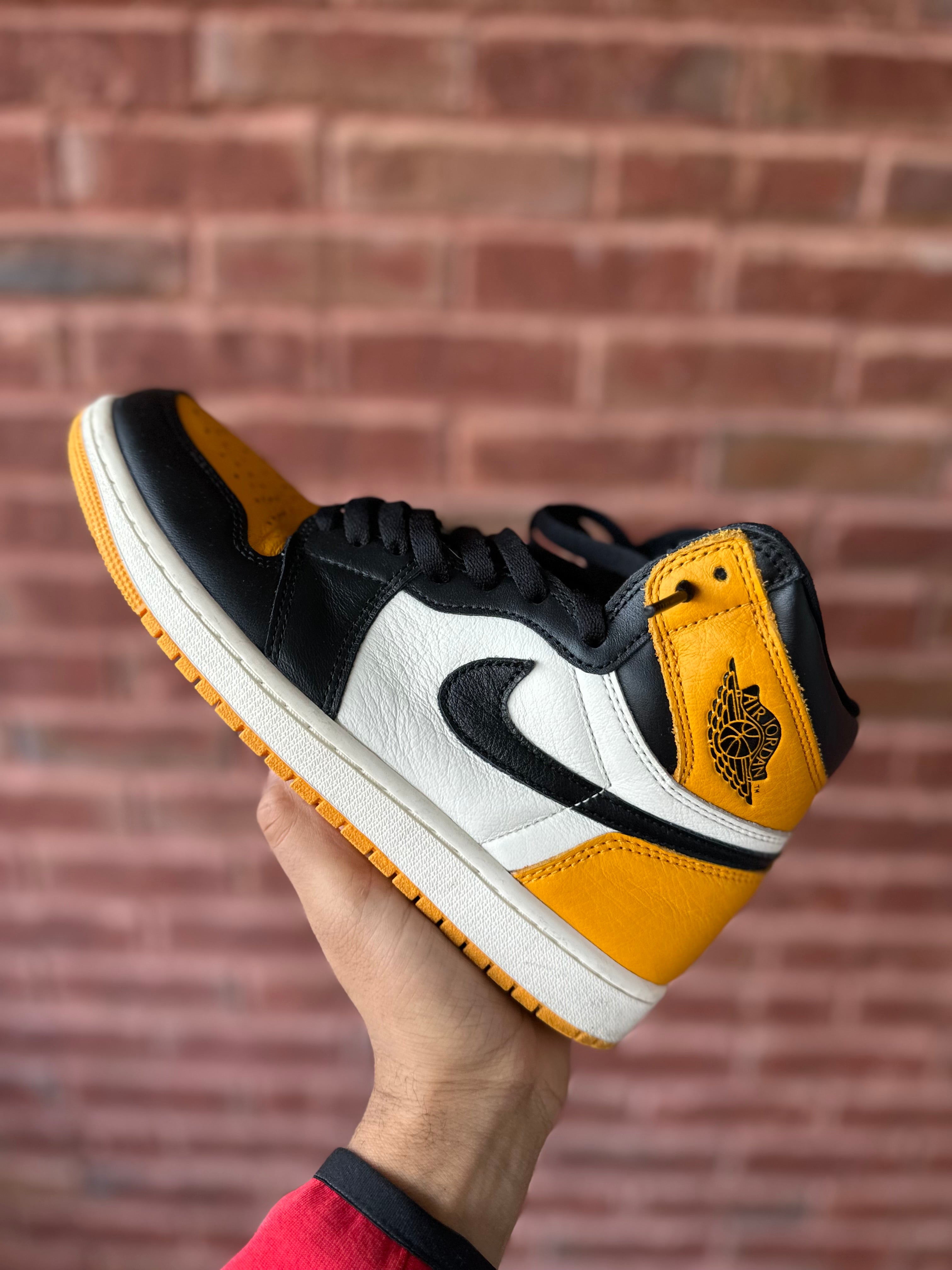 Size 8 - J1 yellow taxi