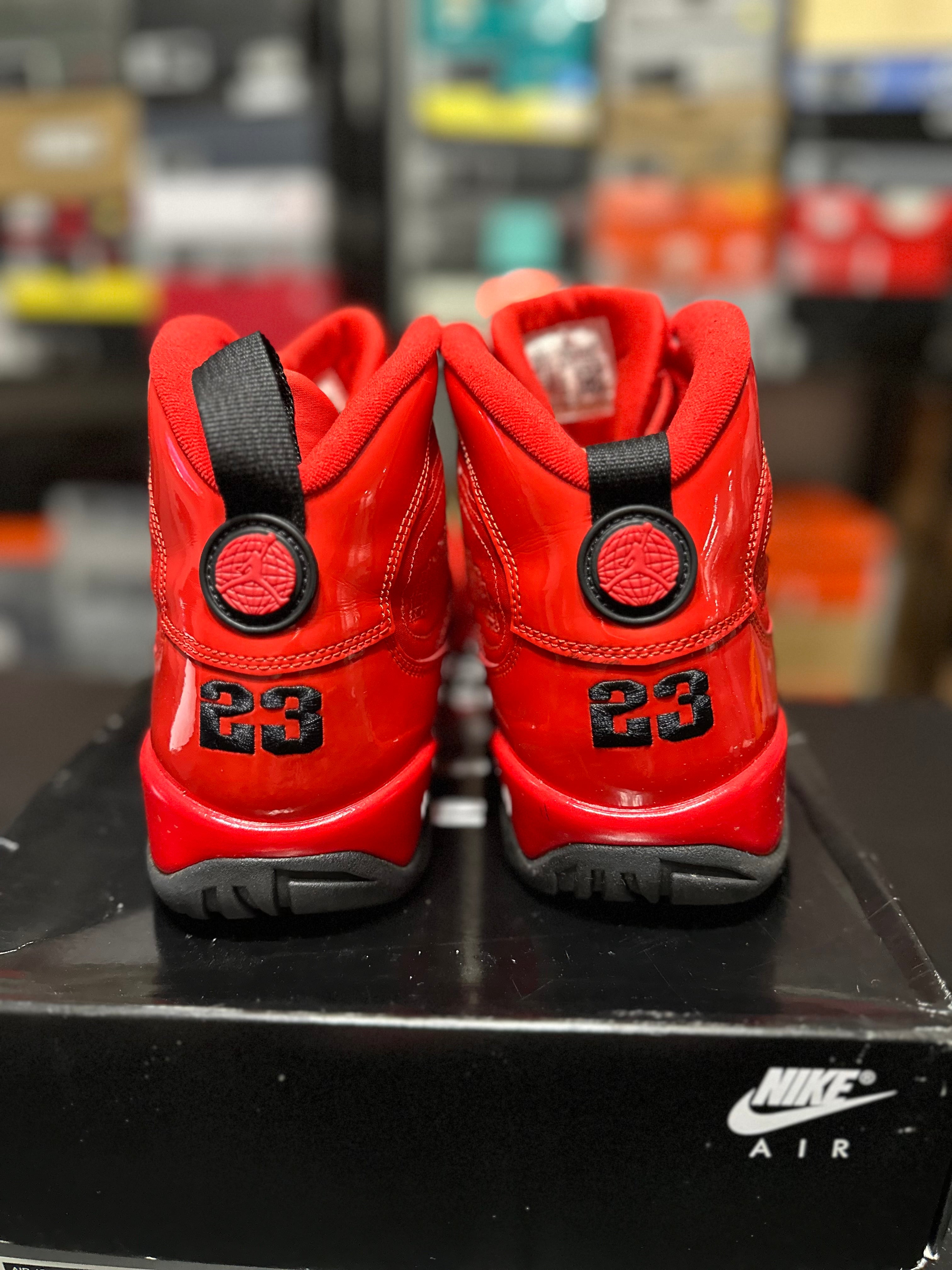 Size 10.5 - J9 chile red