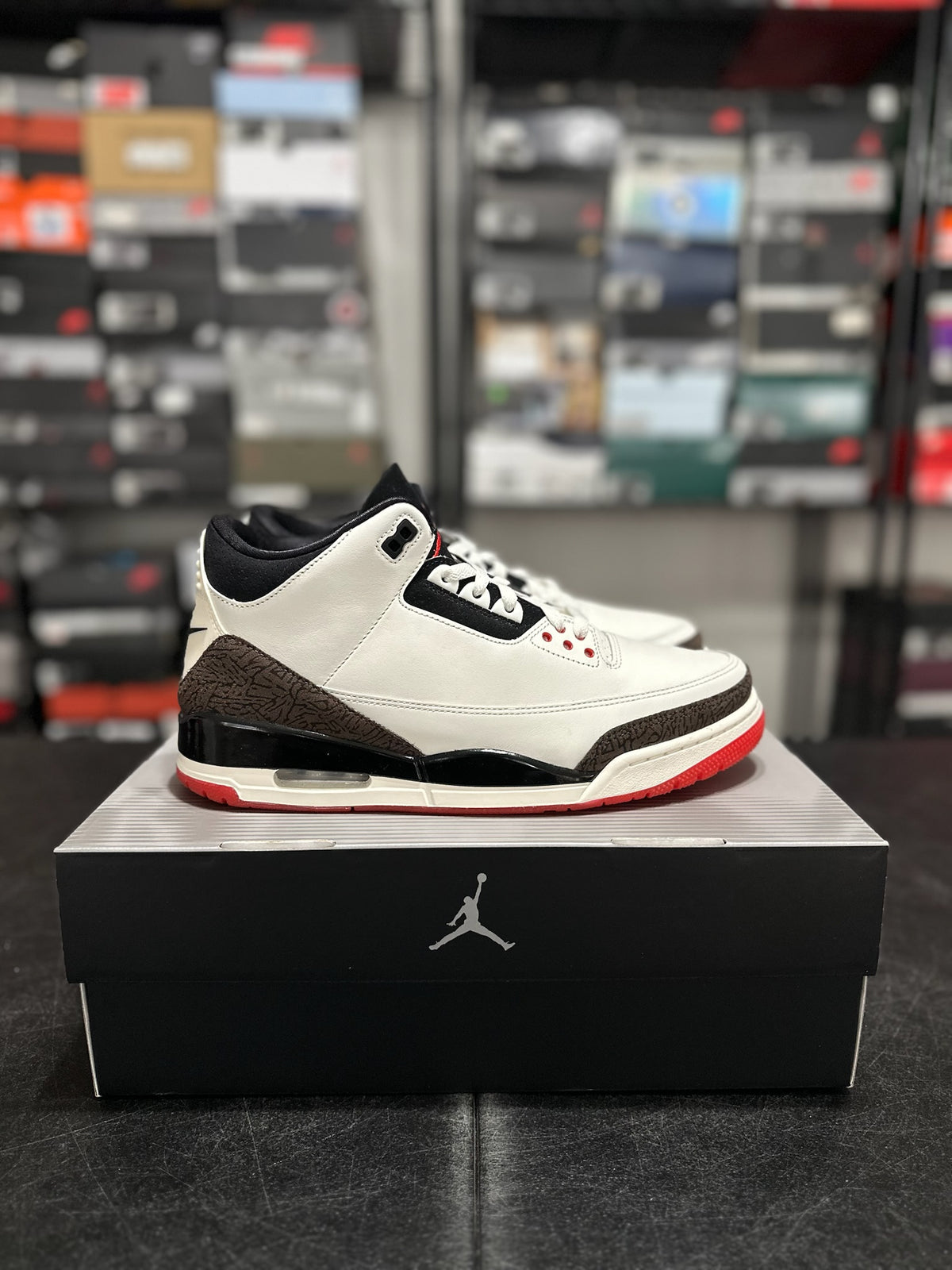 Size 11 - j3 world’s best dad