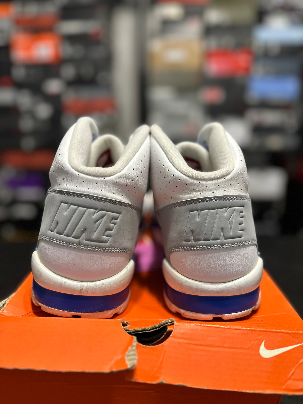 Size 13 - Air trainer SC high auburn