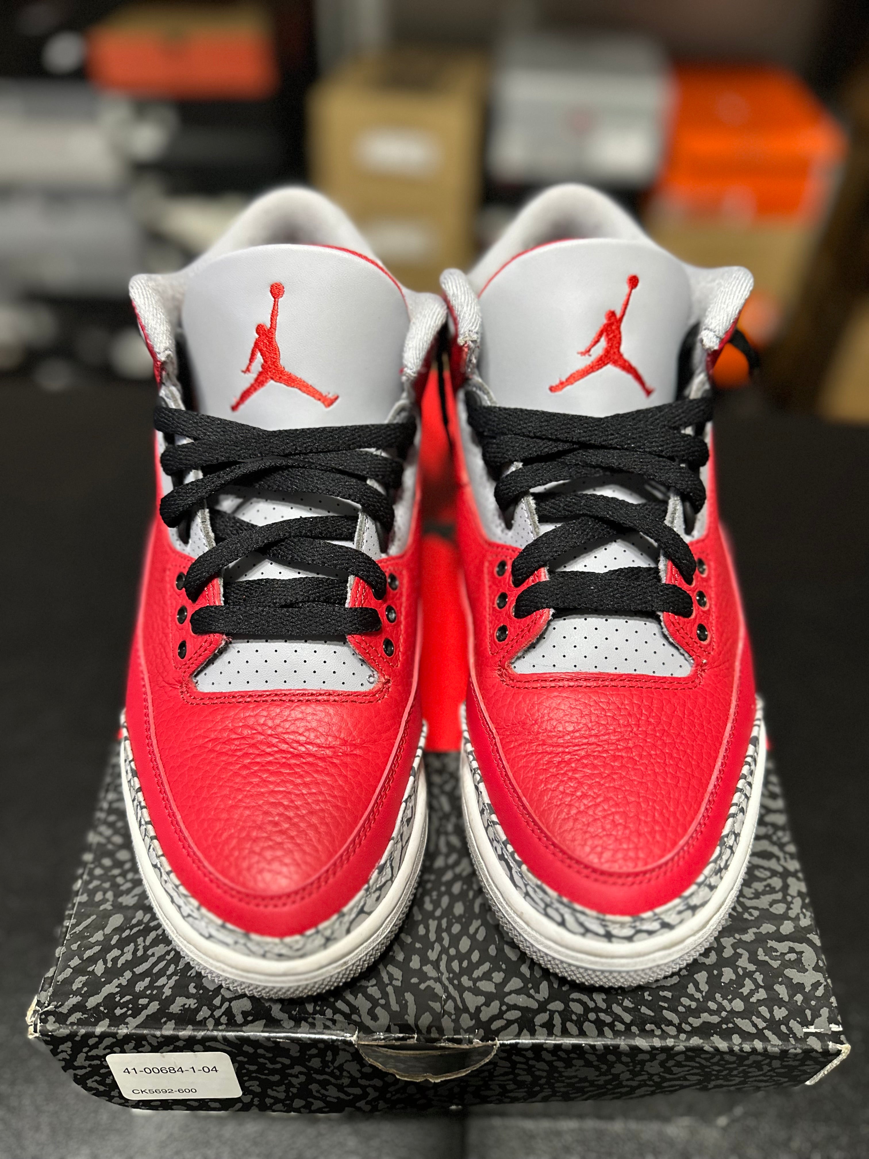 Size 9 - J3 unite