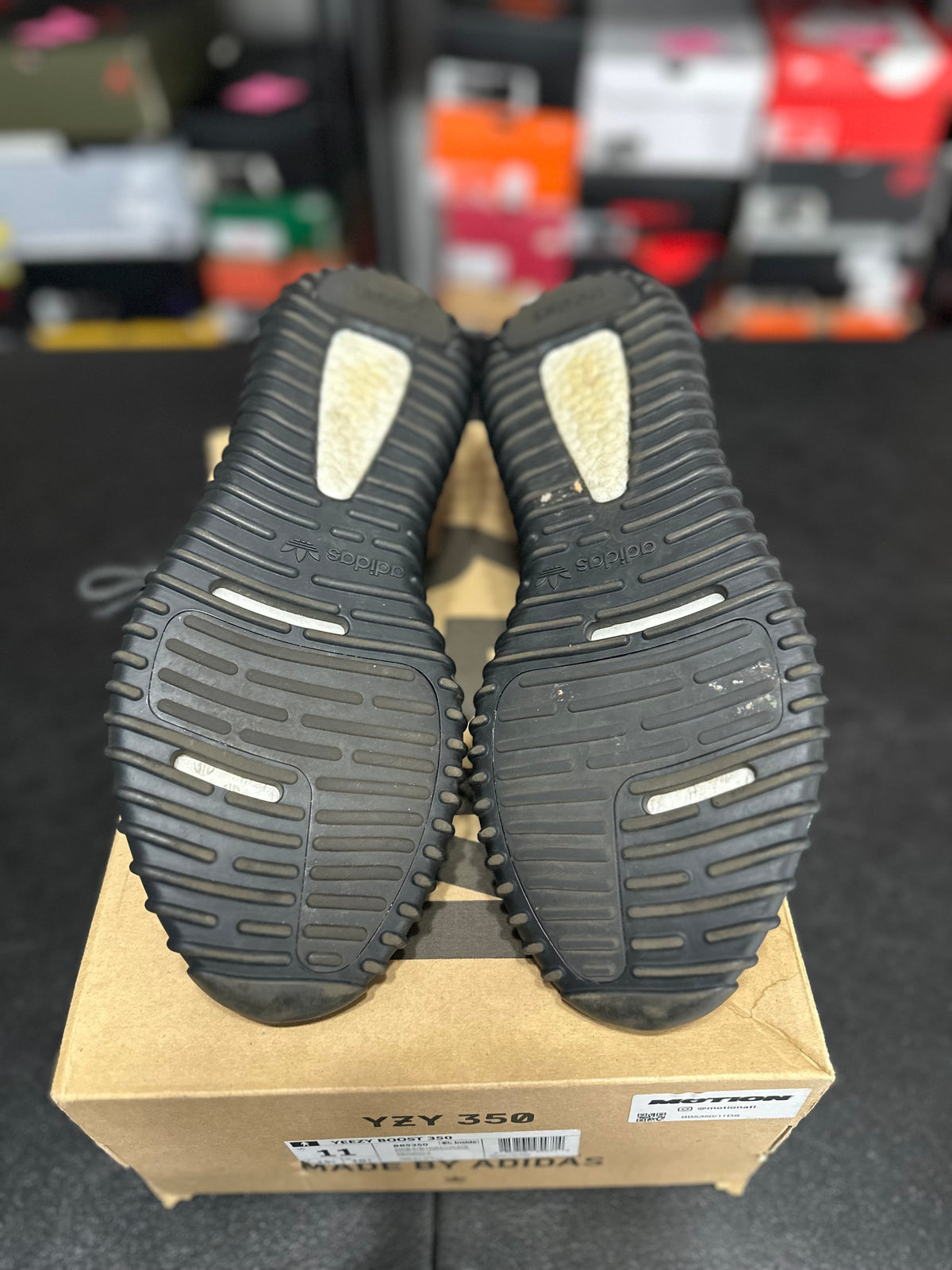 Size 11 - YZY 350 pirate black 2023 release