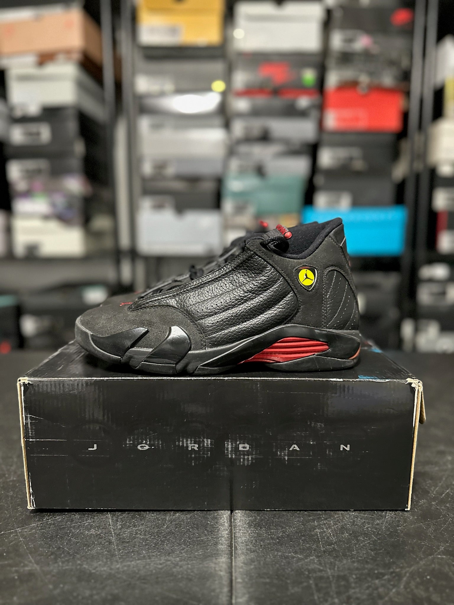 Size 7.5 - J14 Last Shot (2011)