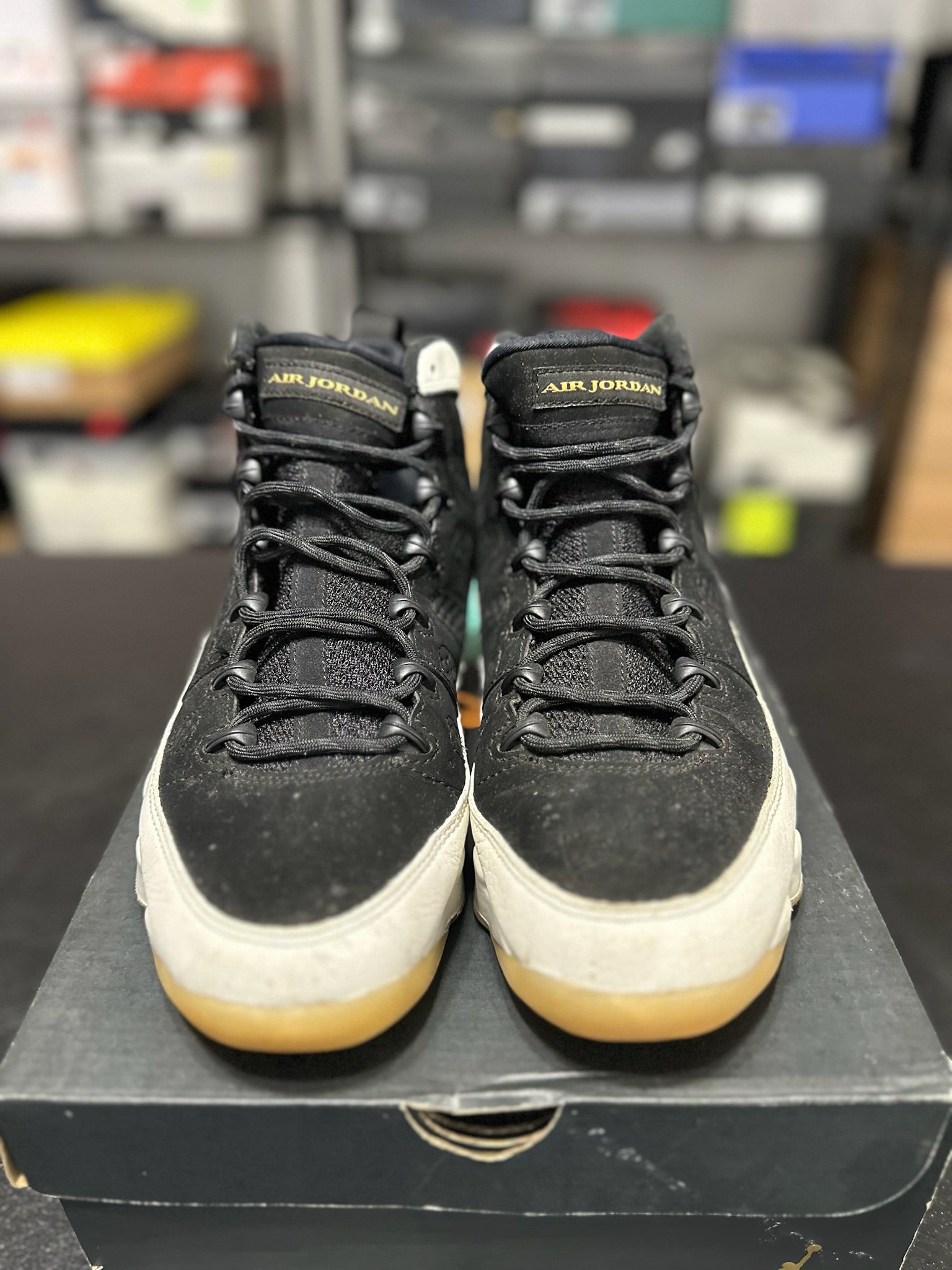 Size 8.5 - J9 City of Flight