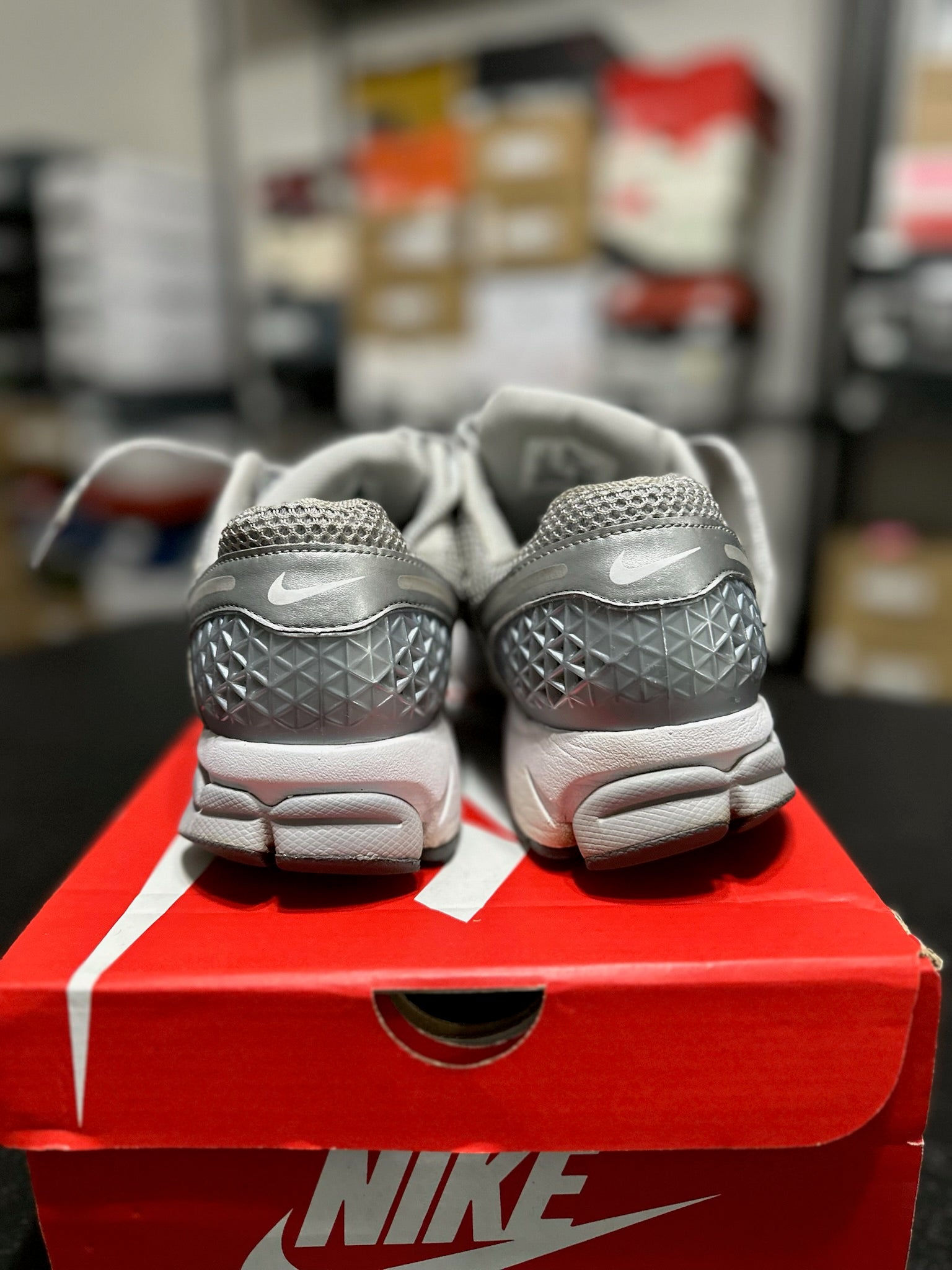 Size 9.5 - Zoom Vomero 5 Cool Grey