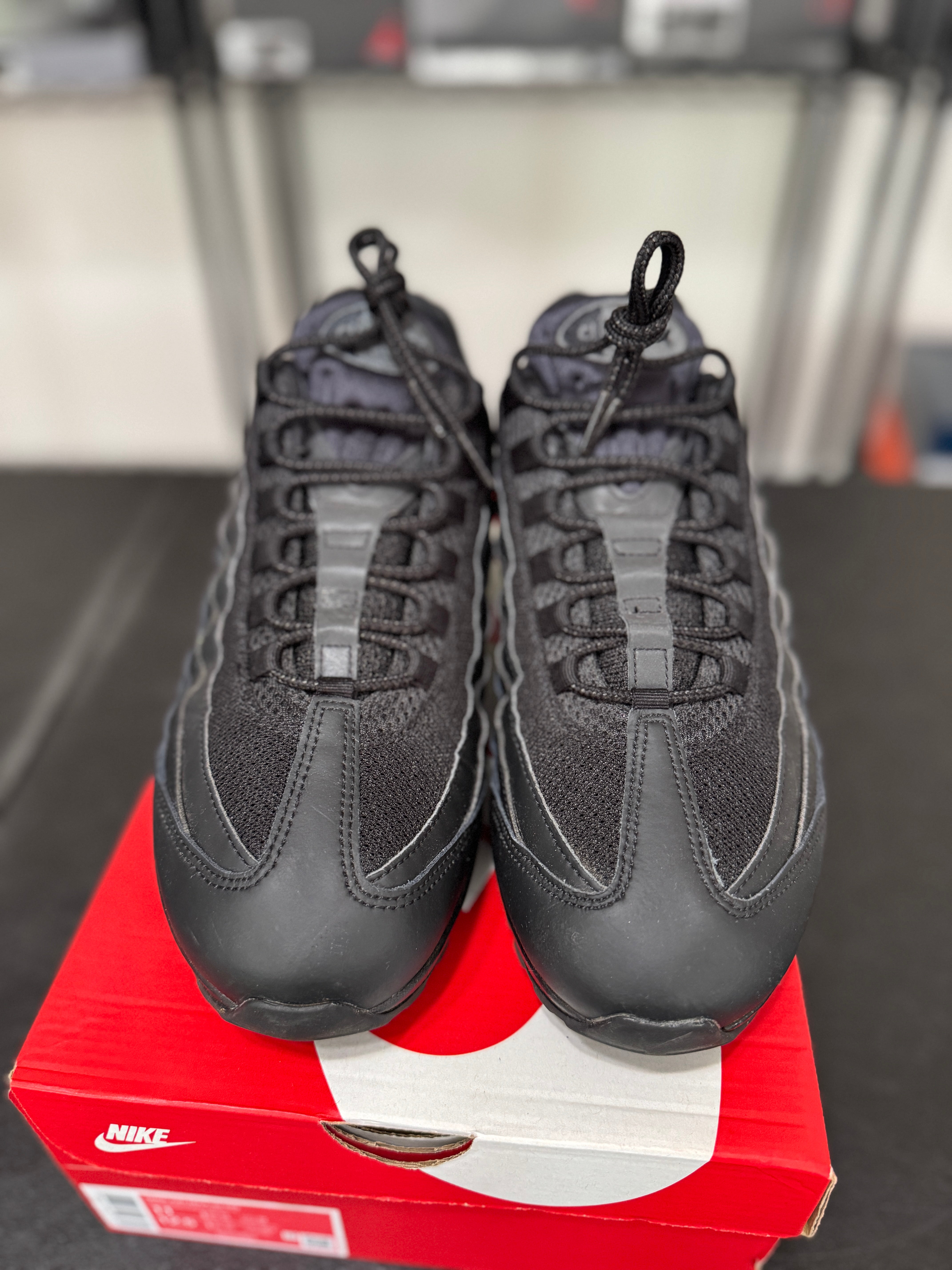 Size 11 - Air Max 95 black