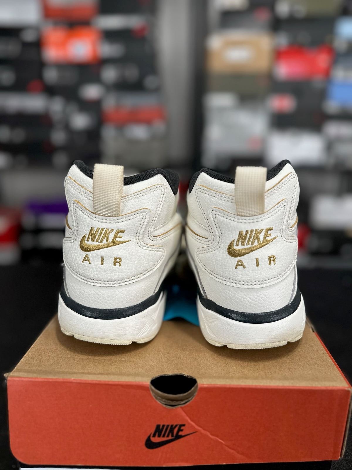 Size 11 - air Diamond turf must be the money