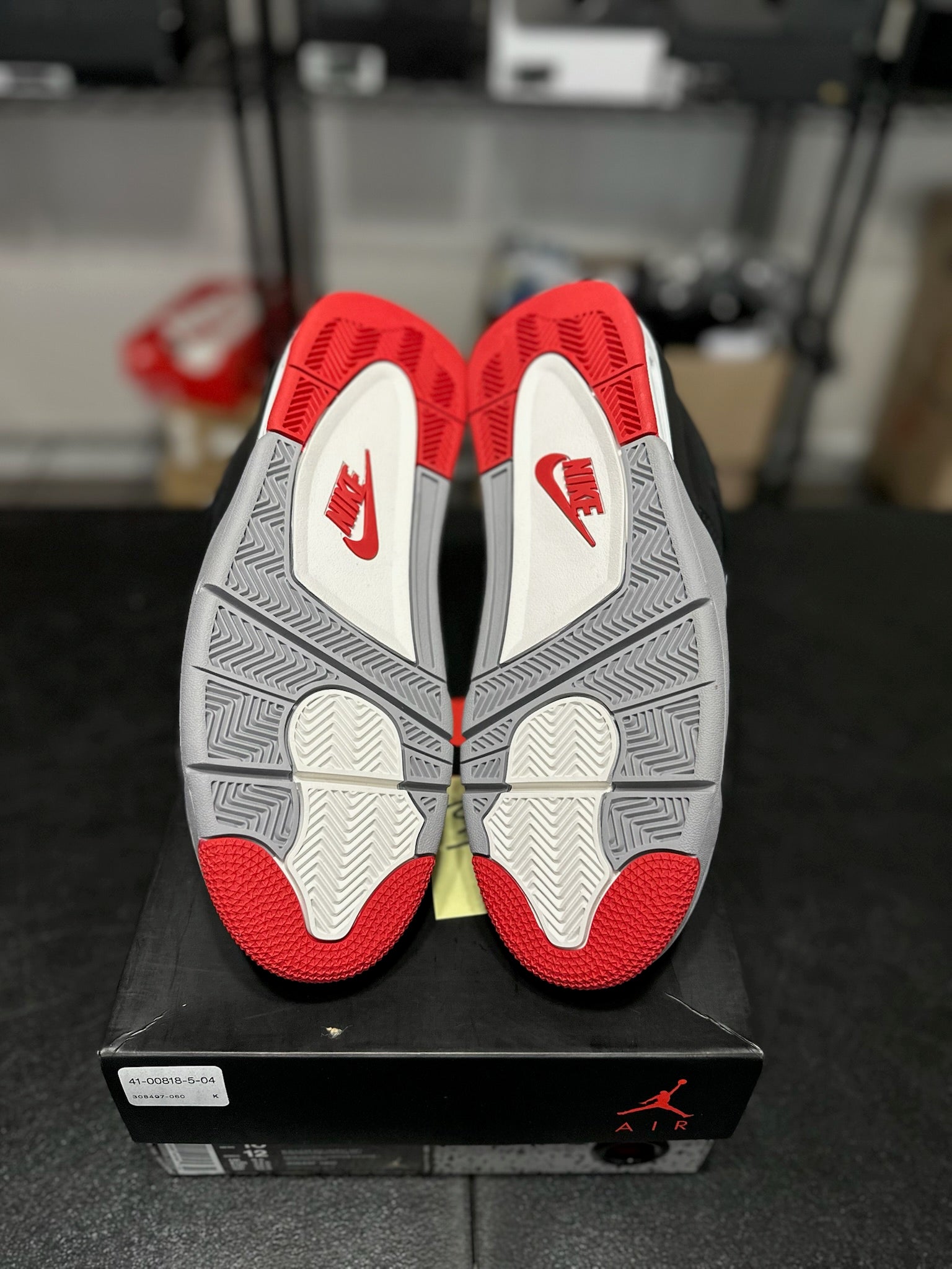 Size 10.5 - J4 Bred DS