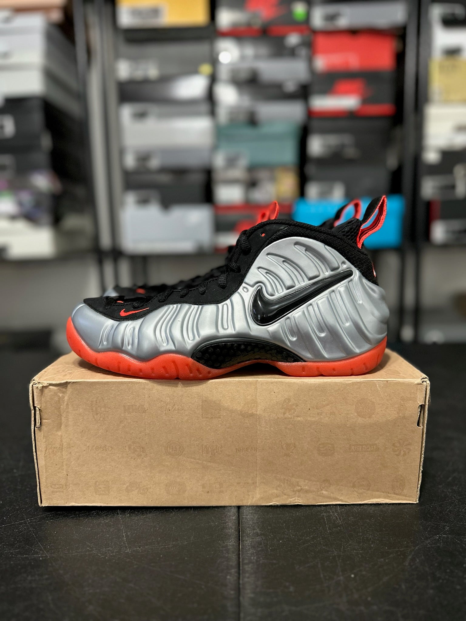 Size 9 - Foamposite Pro Bright Crimson