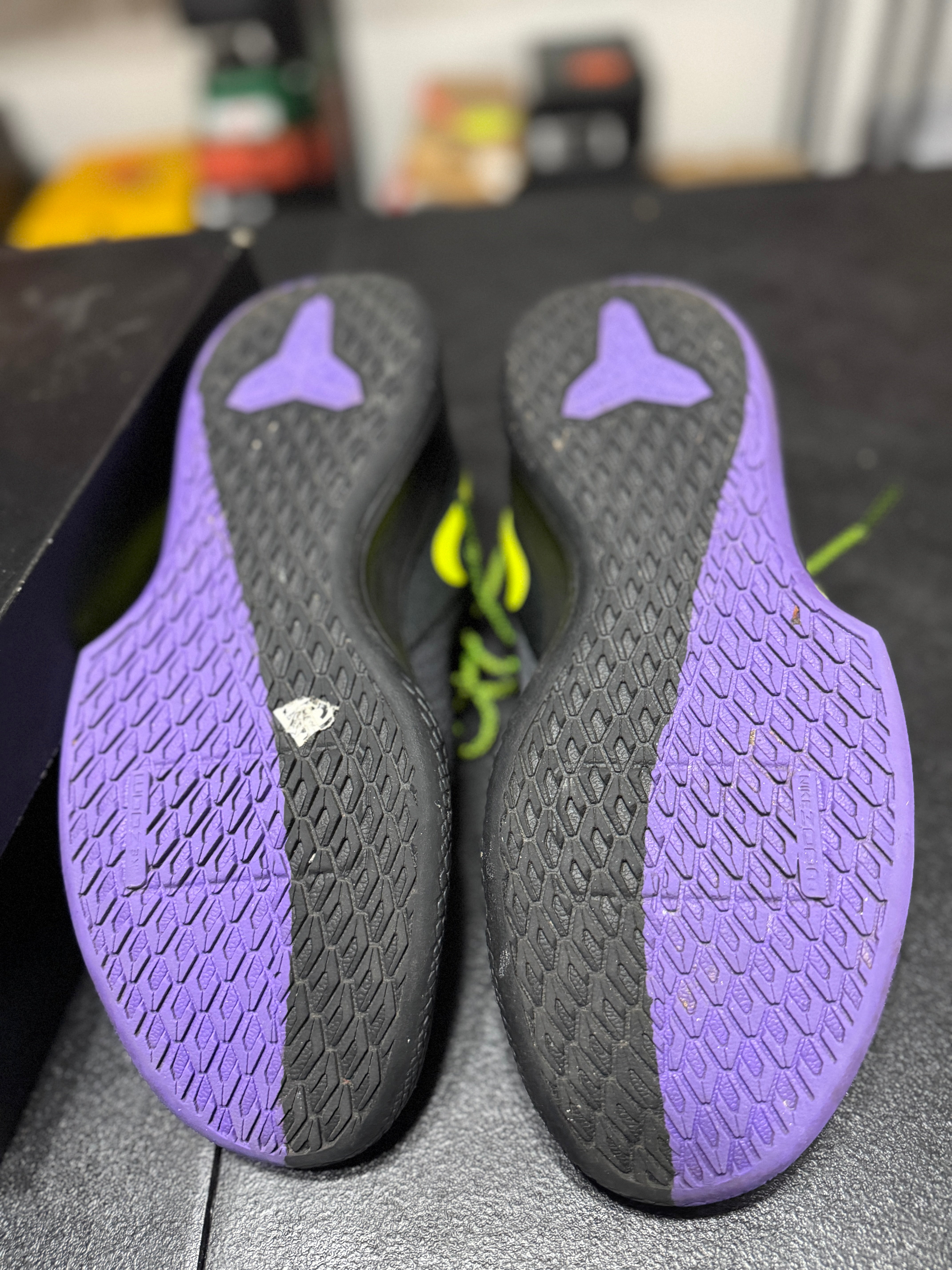 Size 10 - Kobe mamba fury joker