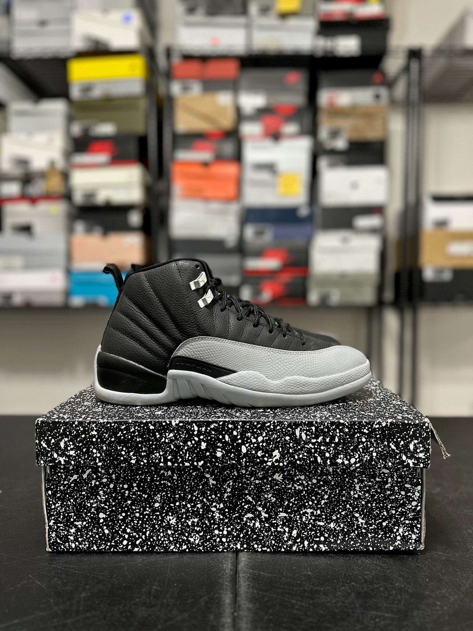 Size 9.5 - J12 Barons