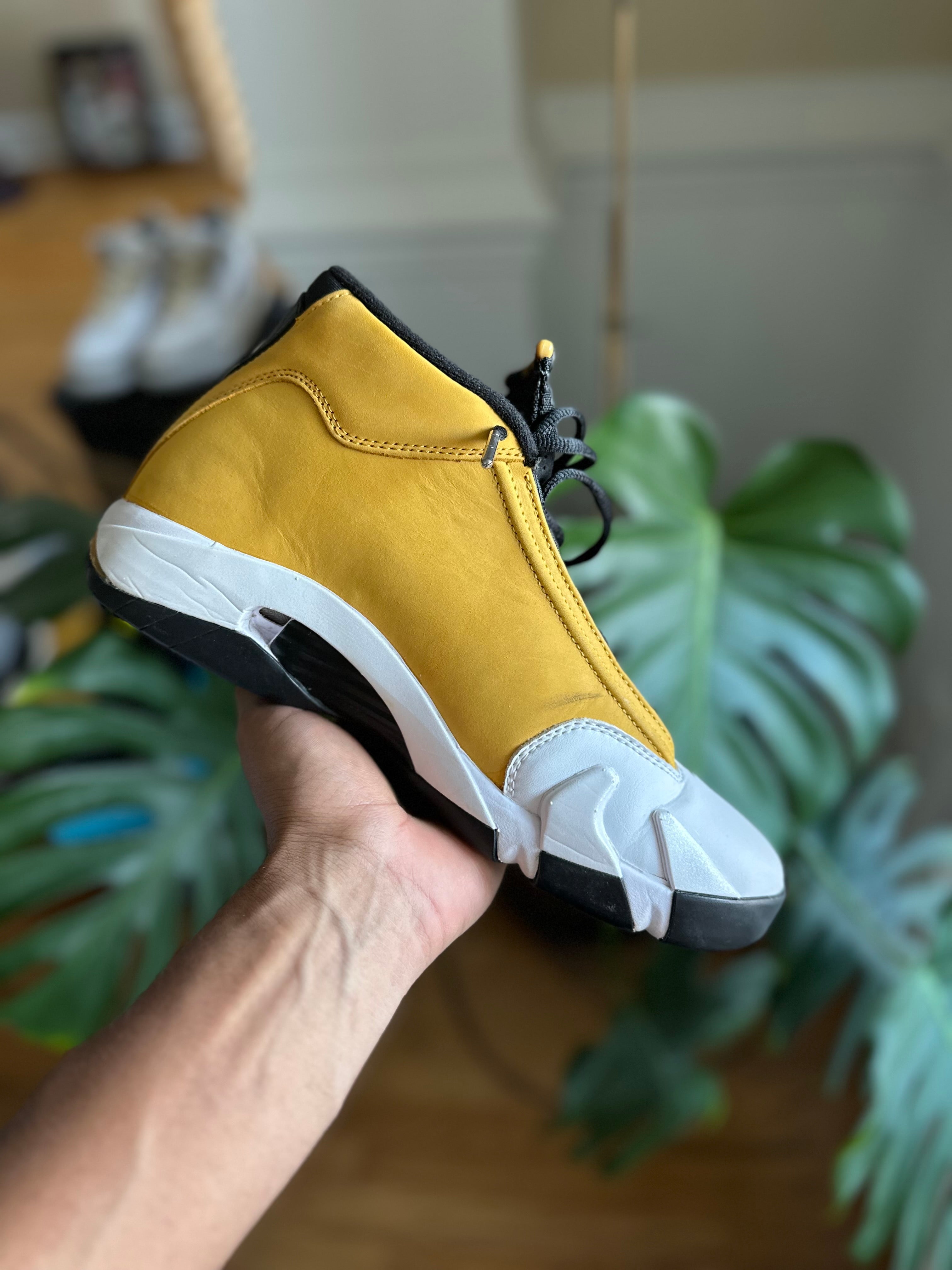 Size 9 - J14 ginger