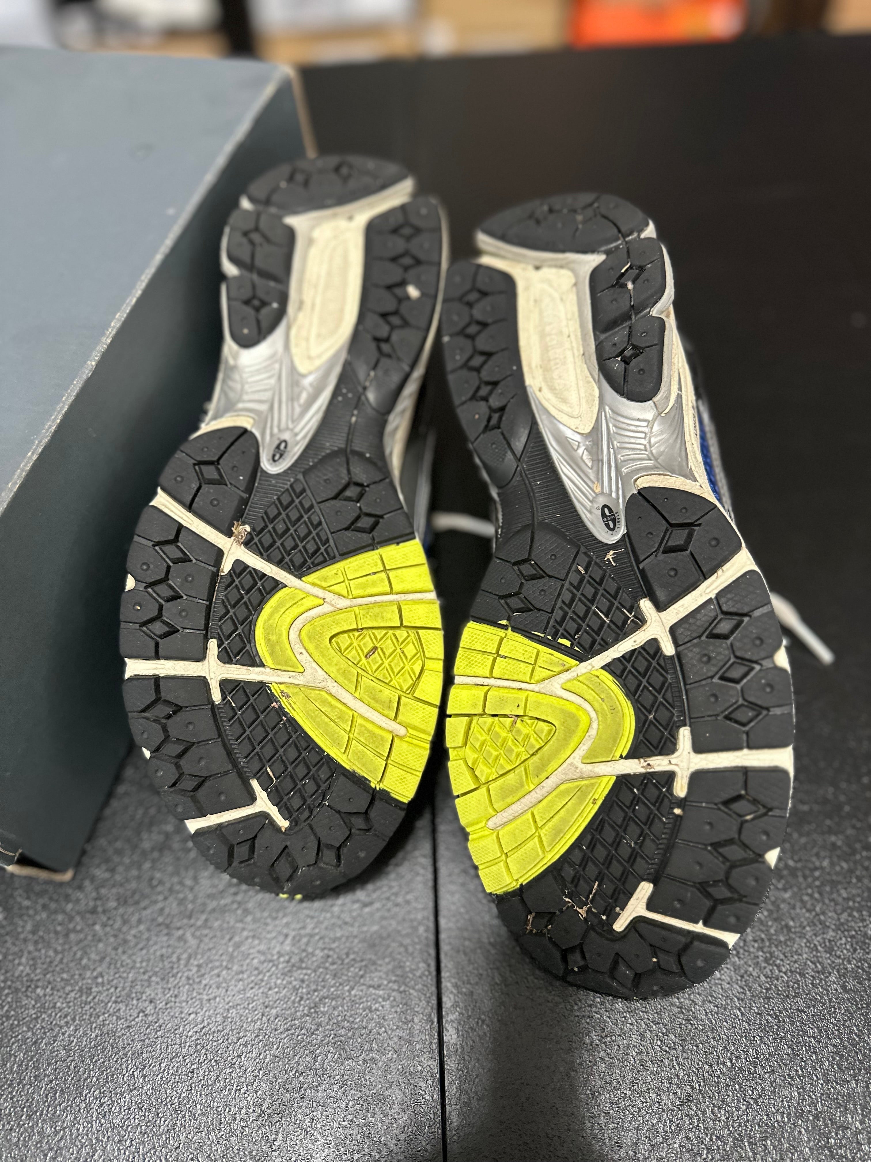 Size 8 - NB 1906r sprite