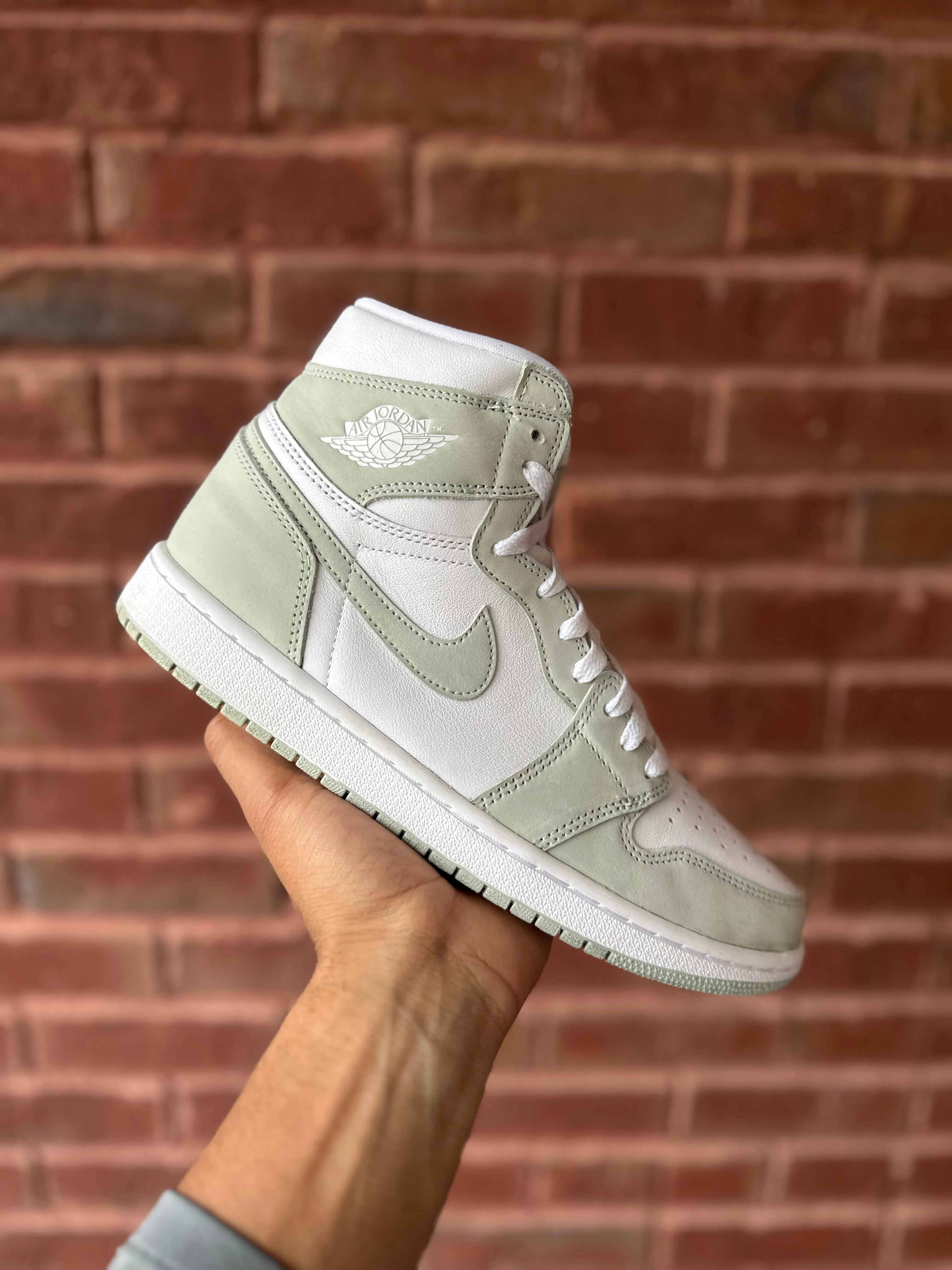 Size 9 - (10.5W) J1 seafoam