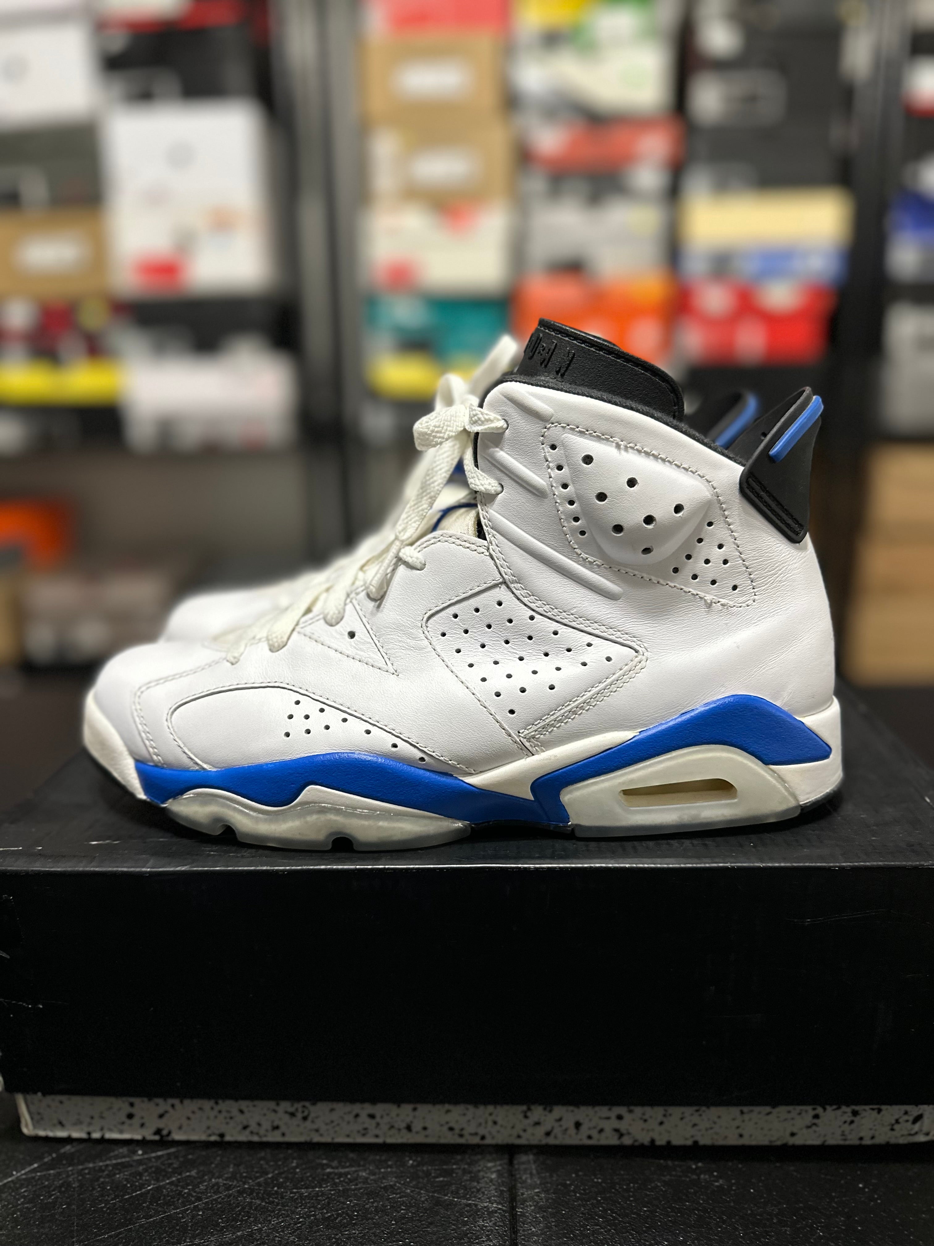 Size 9 - J6 sport blue