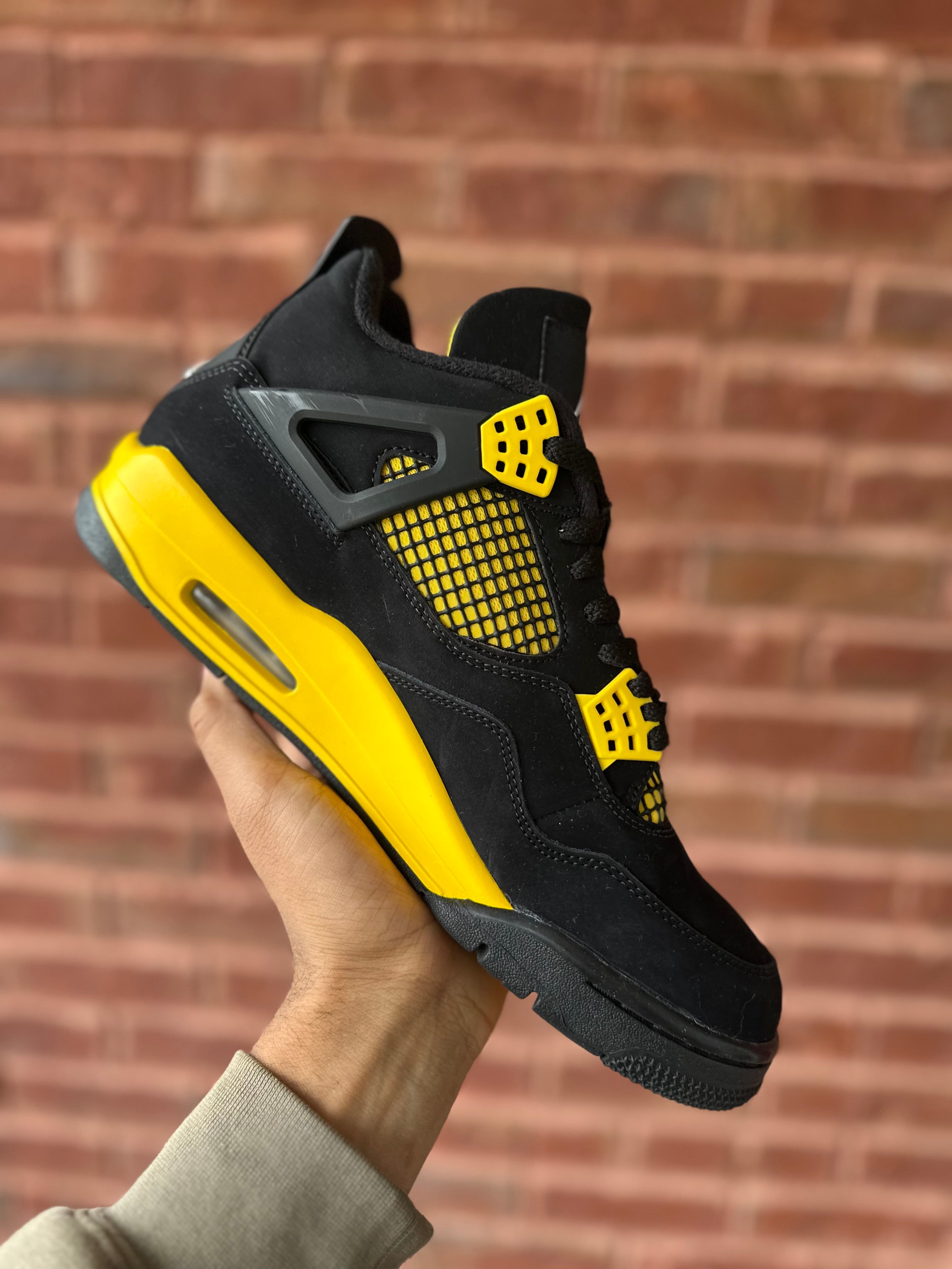 Size 9.5 - J4 yellow thunder