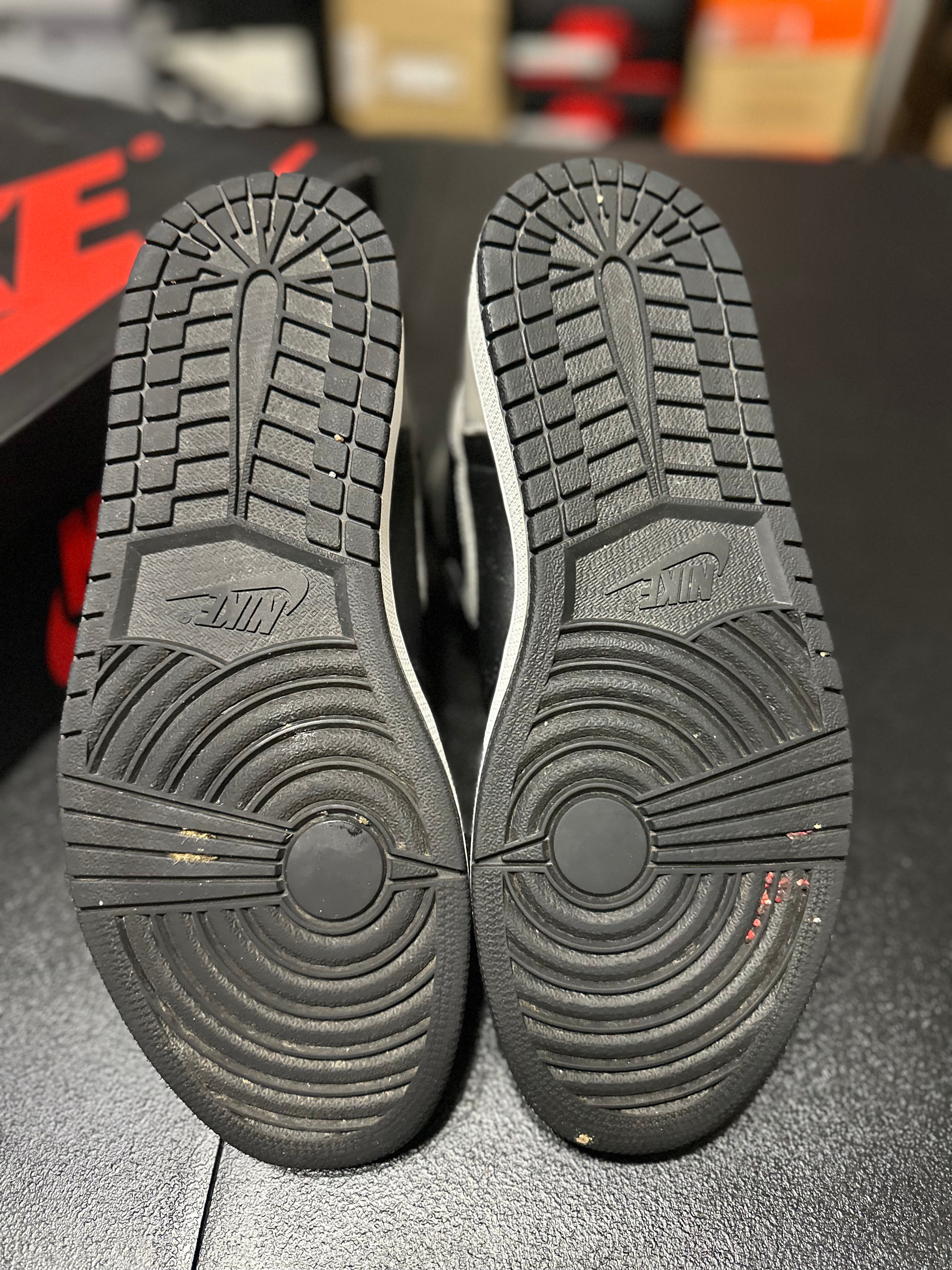 Size 10.5 - J1 shadow