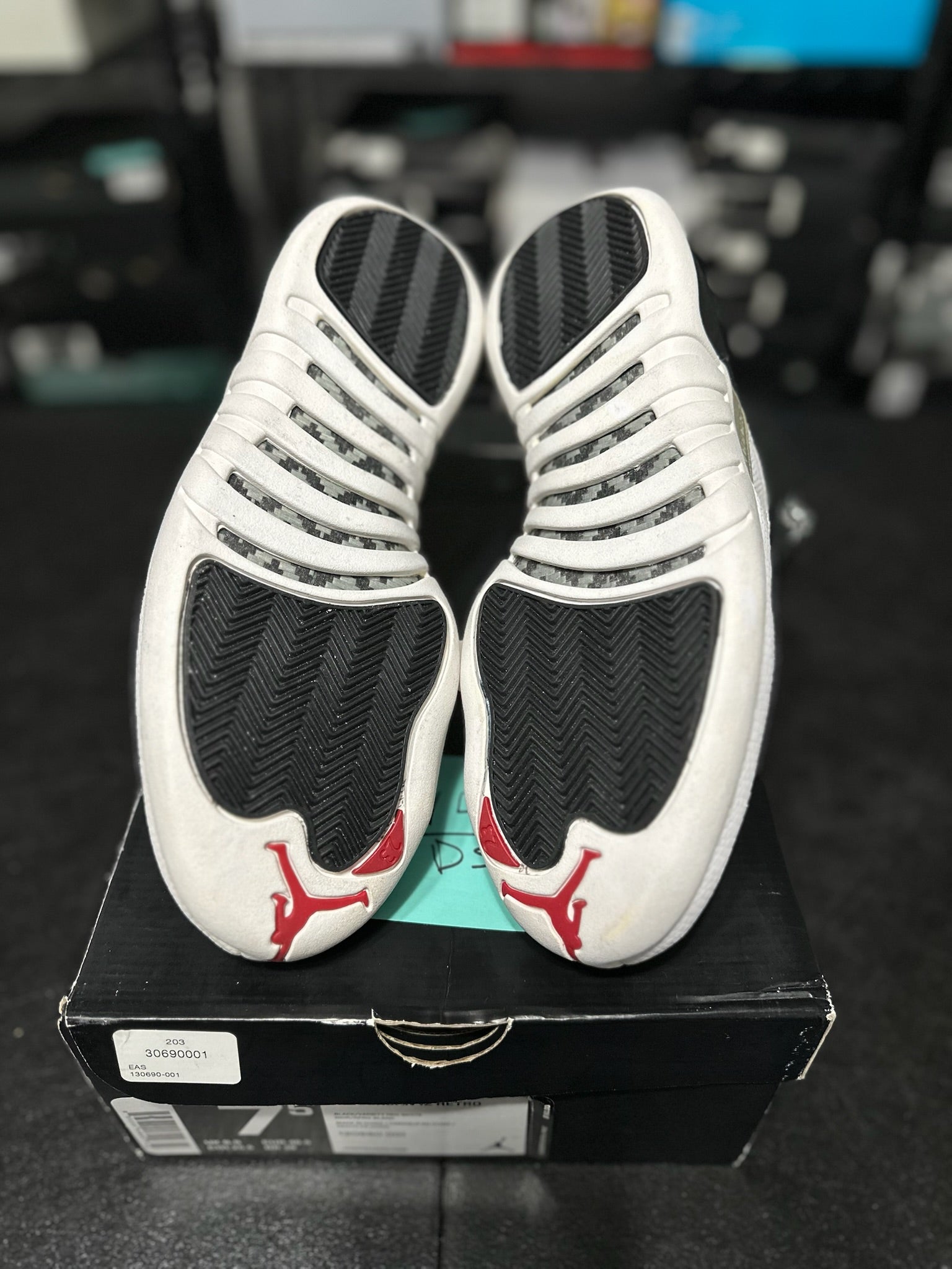 Size 7.5 - J12 Playoffs DS