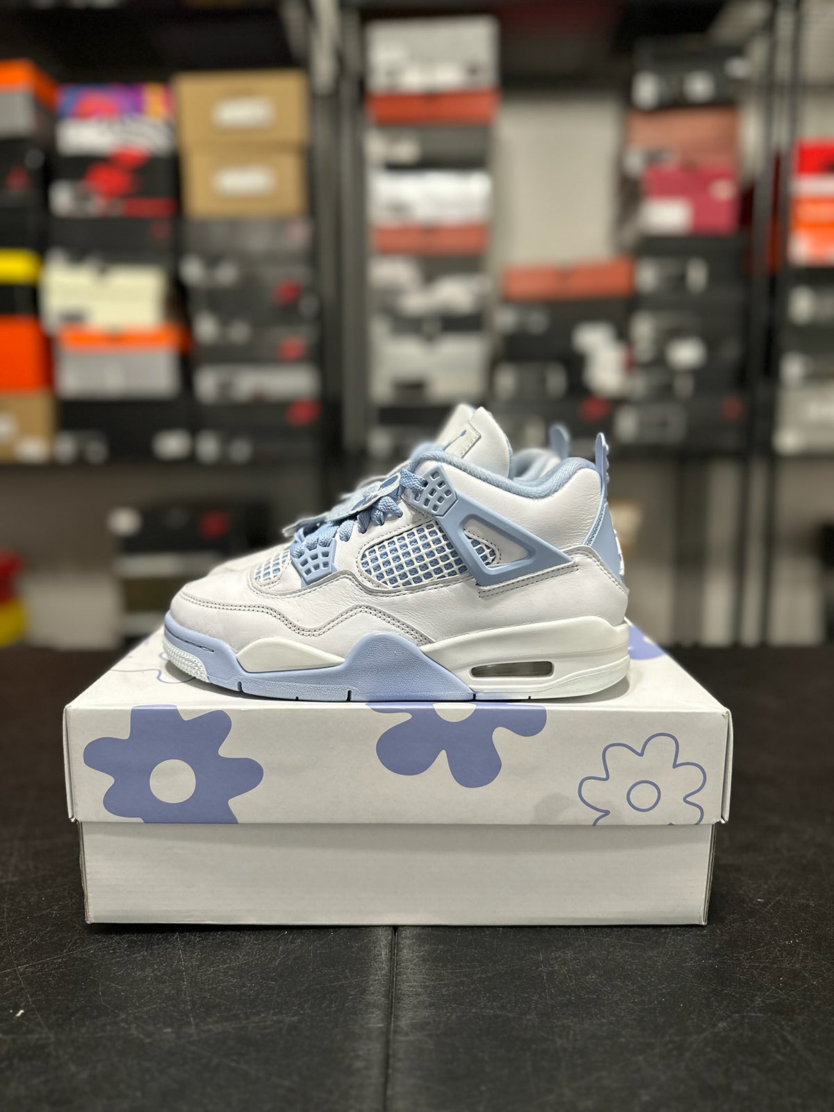 Size 5.5 - (7W) J4 Forget Me Not